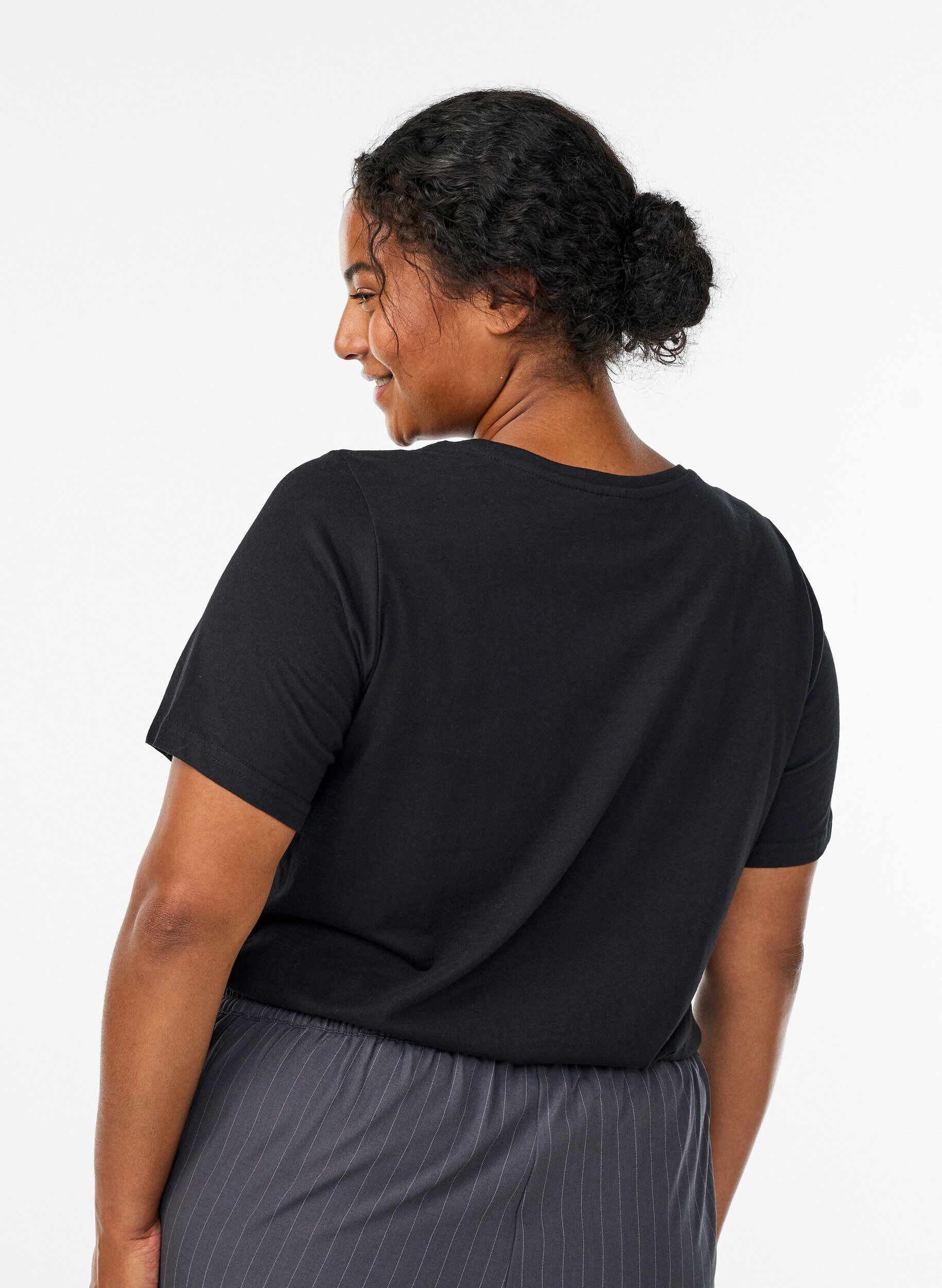 ZizziFLASH - T-Shirt mit Print, Schwarz, Model image number 2