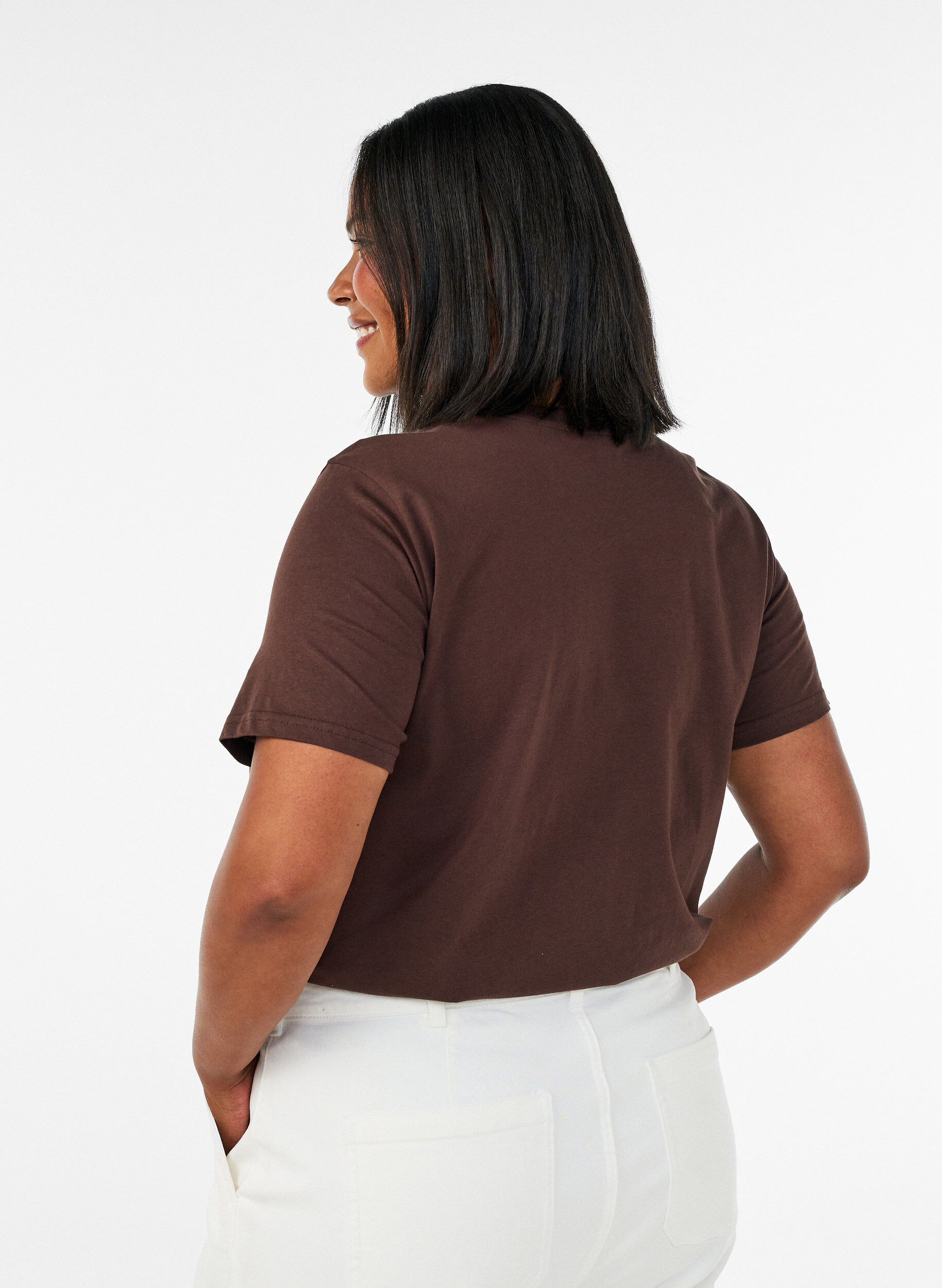 ZizziBasic-T-Shirt aus Baumwolle mit Rundhalsausschnitt, Braun, Model image number 2