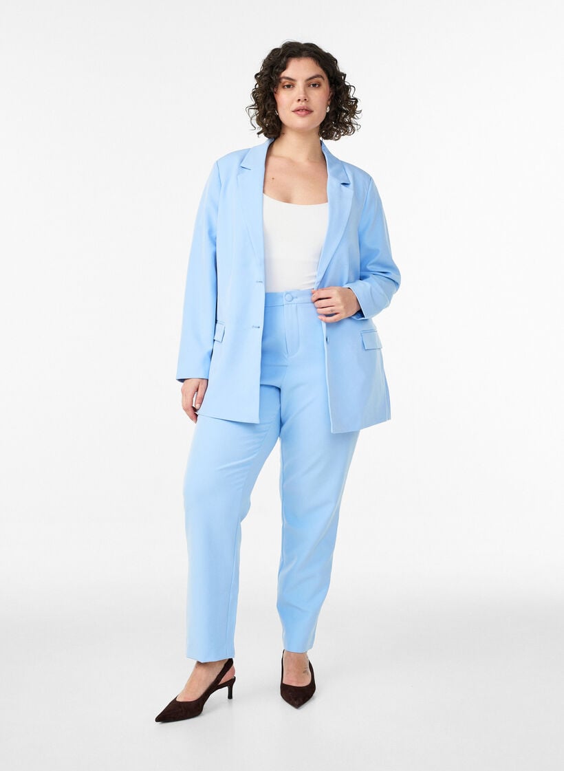 Hose mit Taschen und geraden Beinen, Blau, Model image number 0