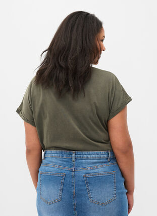 T-Shirt aus Bio-Baumwolle mit Aufdruck, Ivy acid Lion as s, Model image number 1