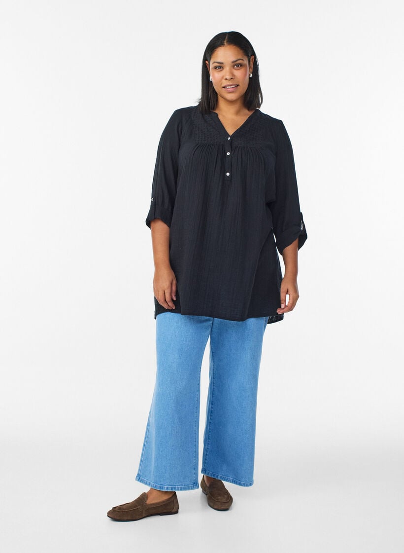 Tunika aus Baumwollmusselin mit Broderie Anglaise, Schwarz, Model image number 1