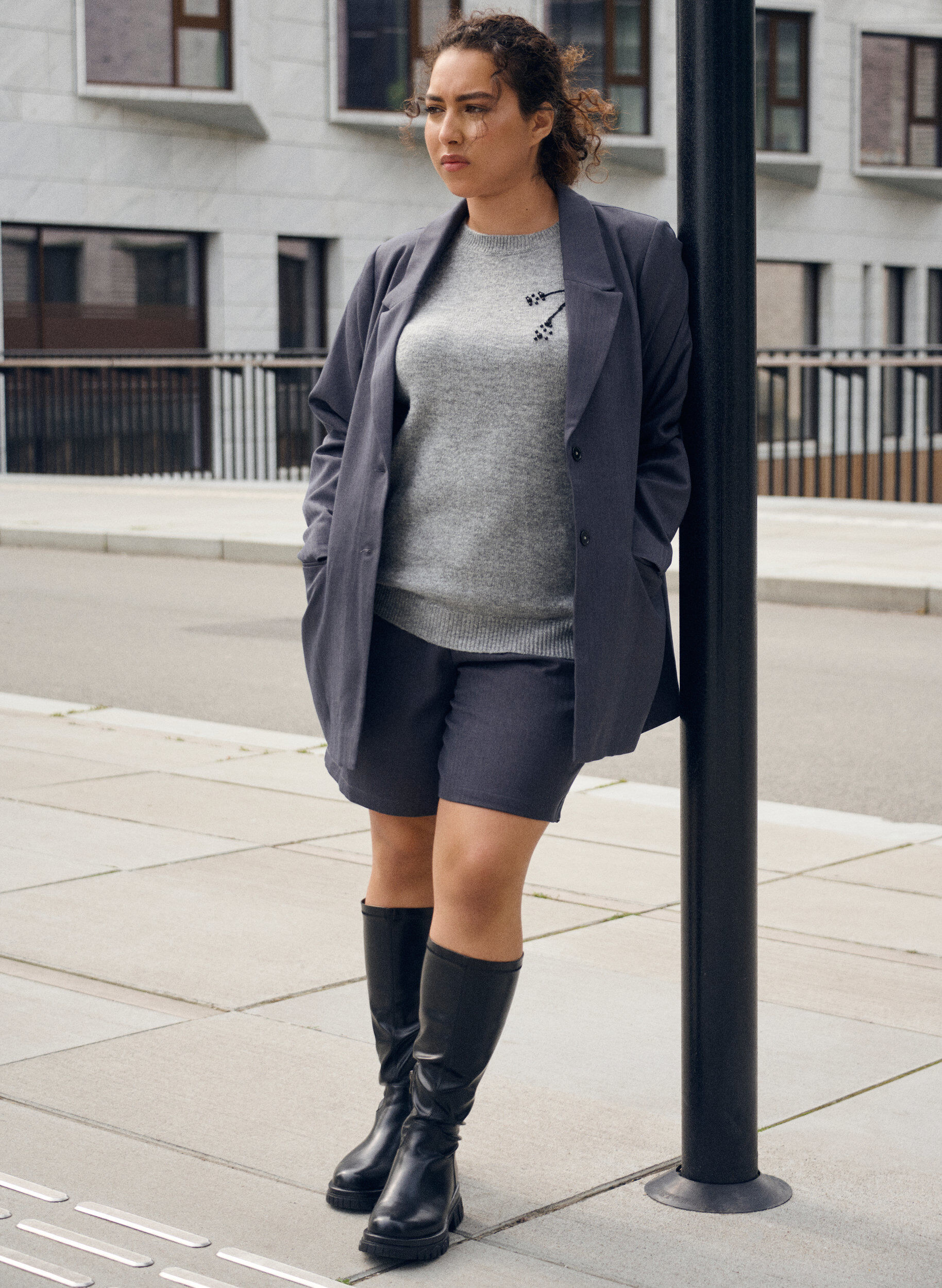 ZizziKlassischer Blazer mit Taschen, Grau, Image image number 0