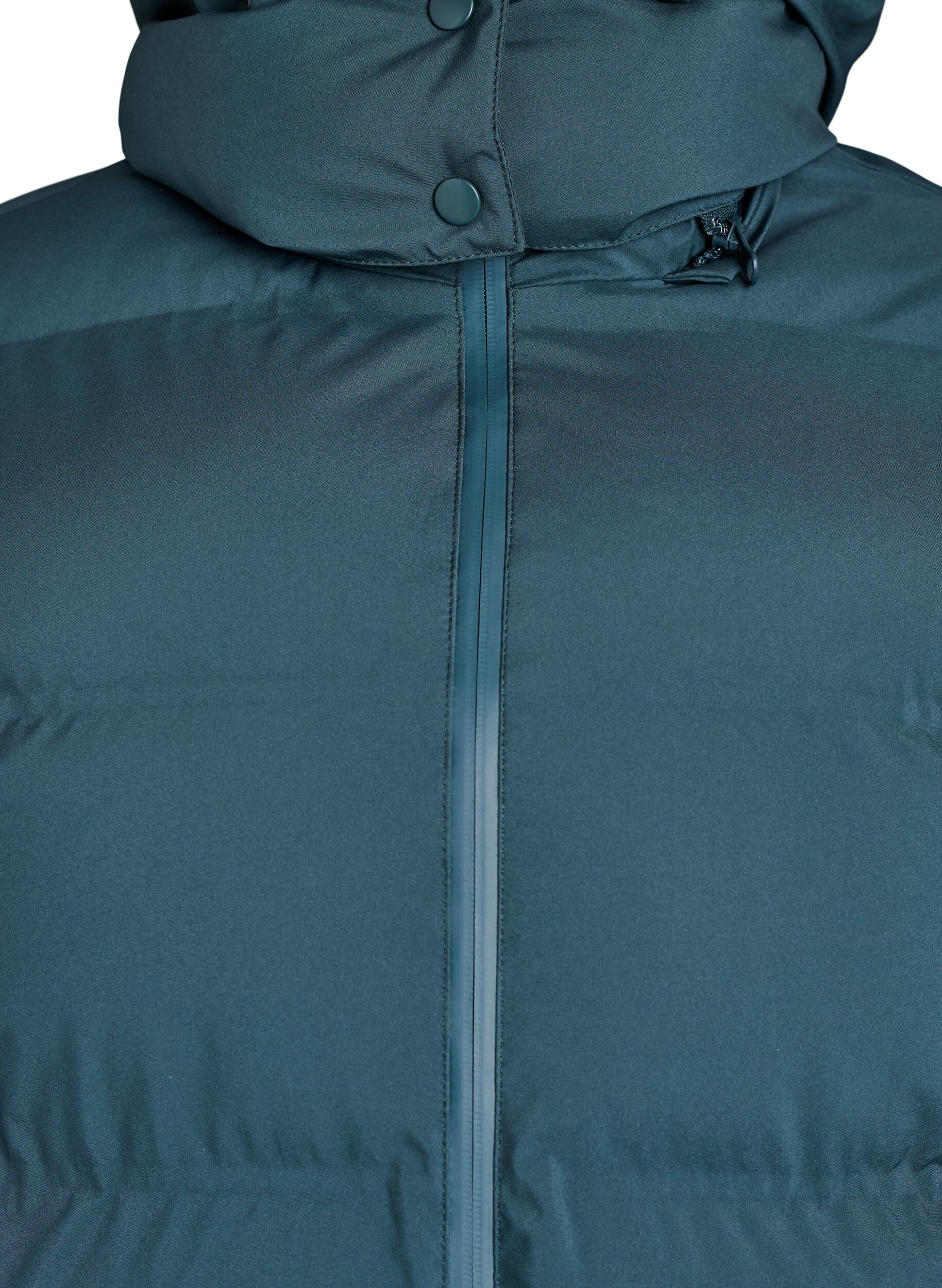 ZizziKurze Steppjacke mit abnehmbarer Kapuze, Gr&uuml;n, Packshot image number 2