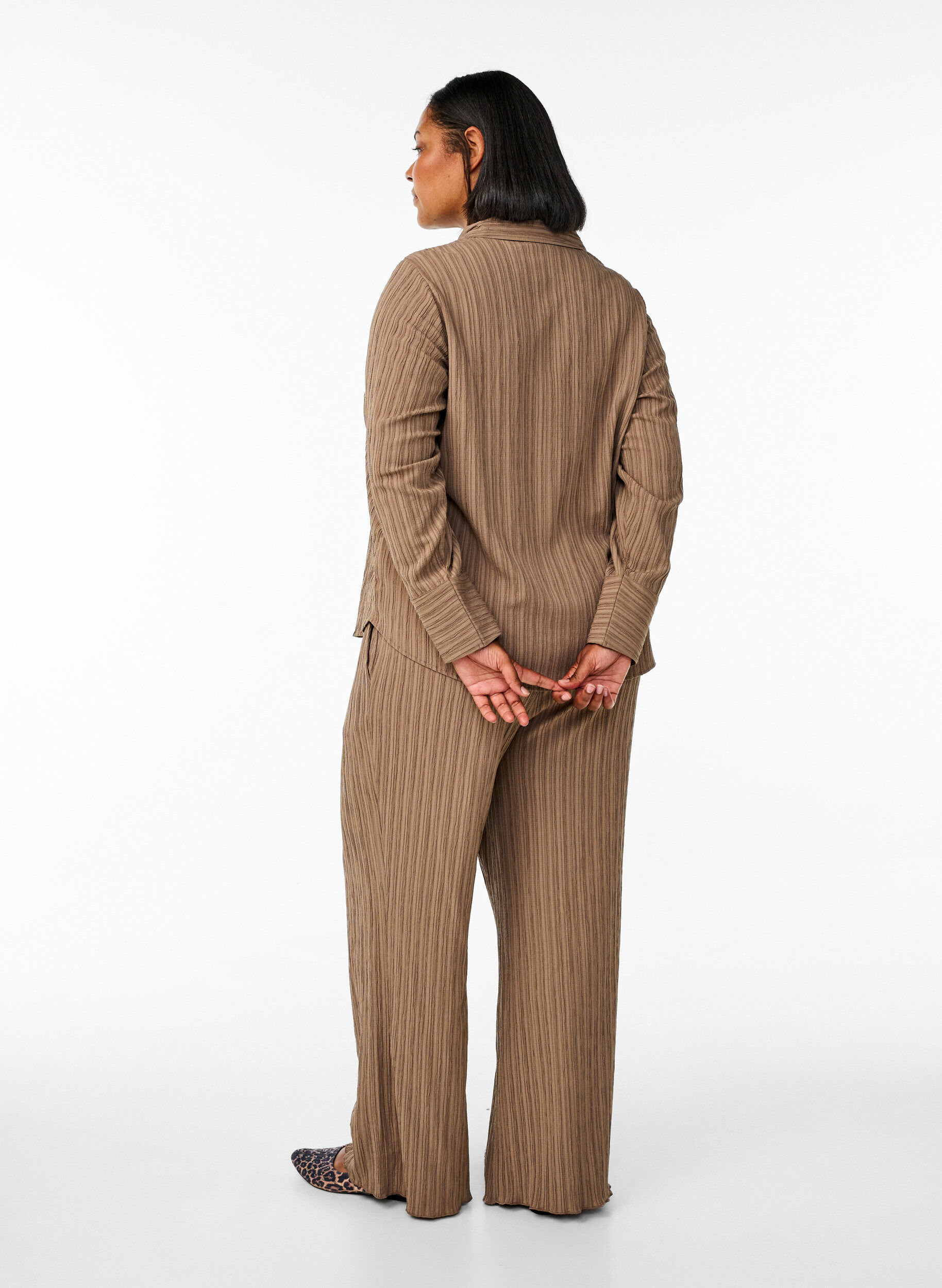 ZizziFLASH - Hoch taillierte Hose mit weitem Bein, Braun, Model image number 1