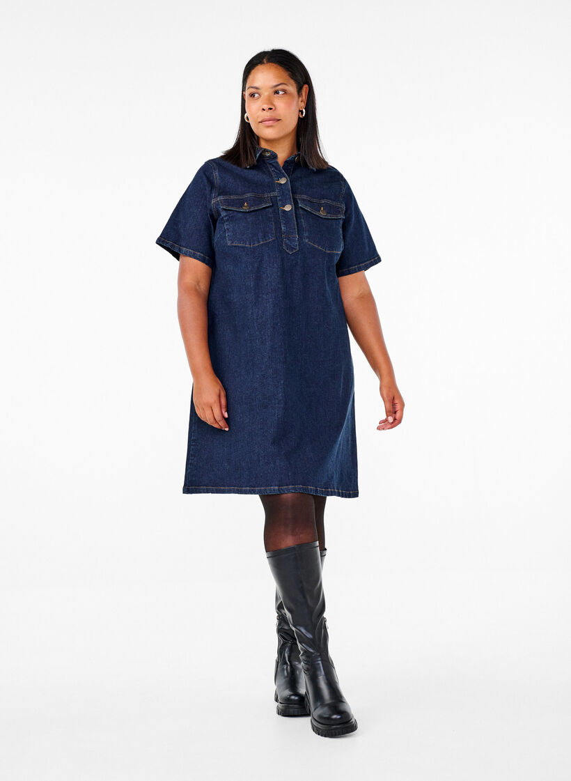 Denim-Kleid mit kurzen Ärmeln und Brusttaschen, Dark Blue Denim, Model image number 2