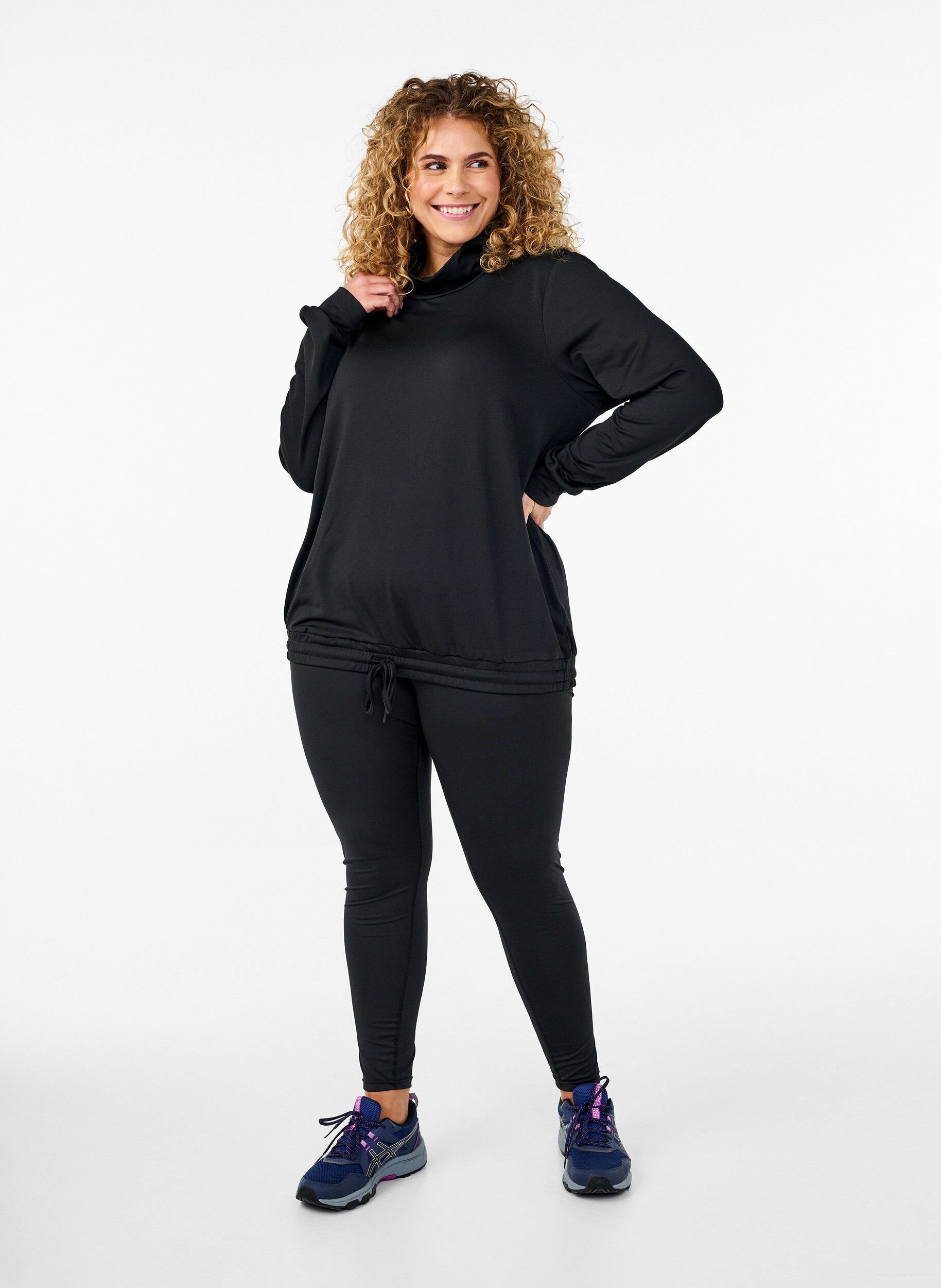 ZizziTrainingstop mit hohem Kragen, Black, Model image number 3