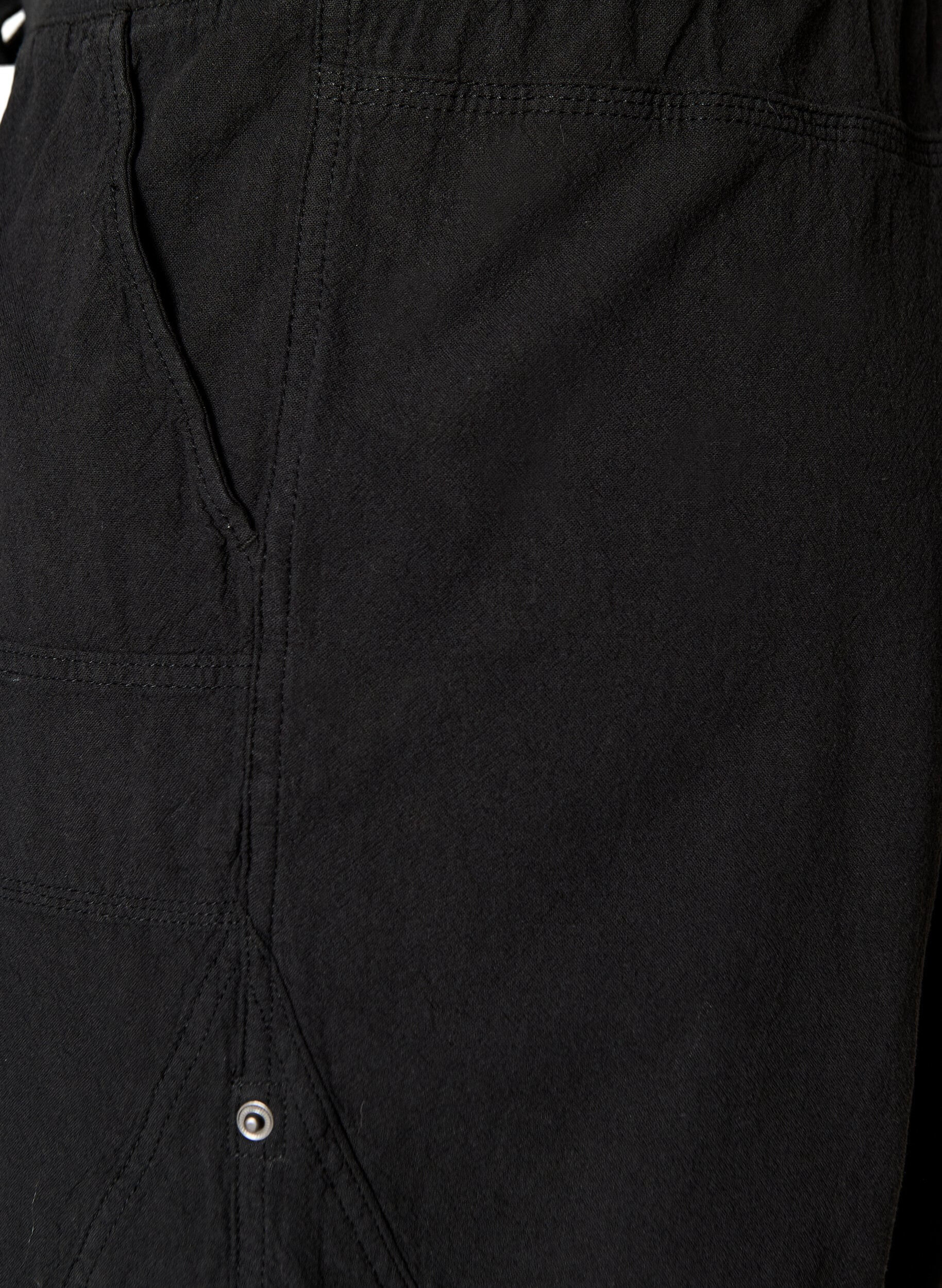 ZizziLockere Shorts aus Baumwolle mit Taschen, Schwarz, Packshot image number 3