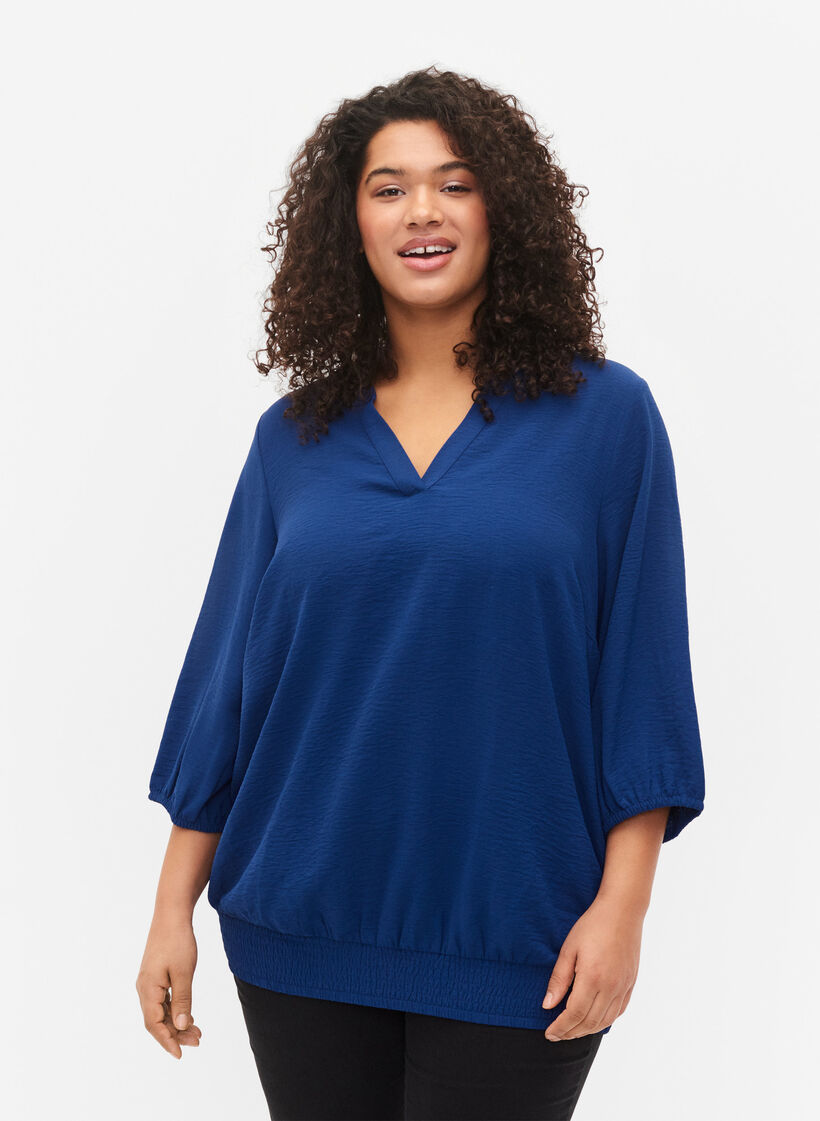 Bluse mit Smok und 3/4-Ärmeln, Blue Depths, Model