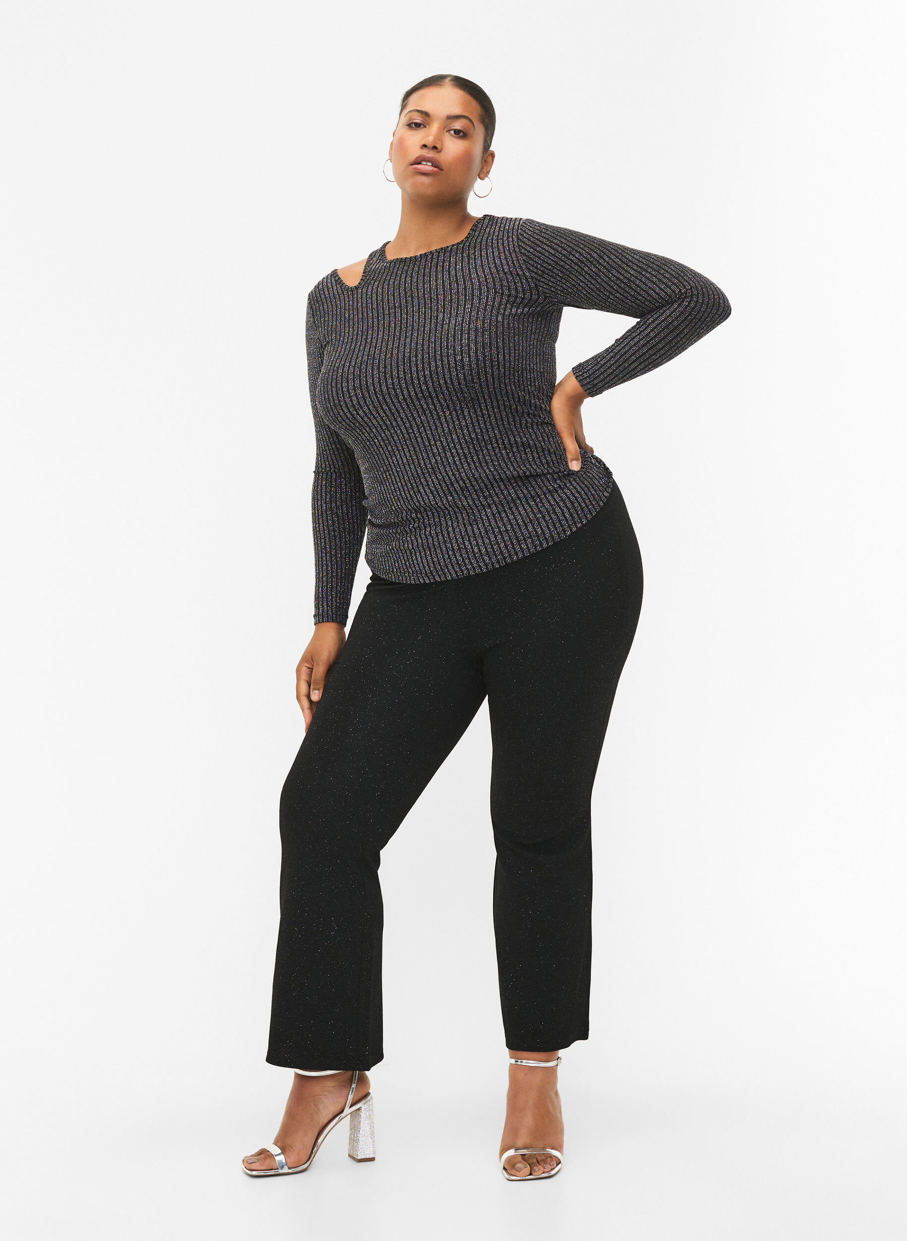 ZizziLang&auml;rmelige Bluse mit Glitzerausschnitt, B. w. Silver Stripes, Model image number 3