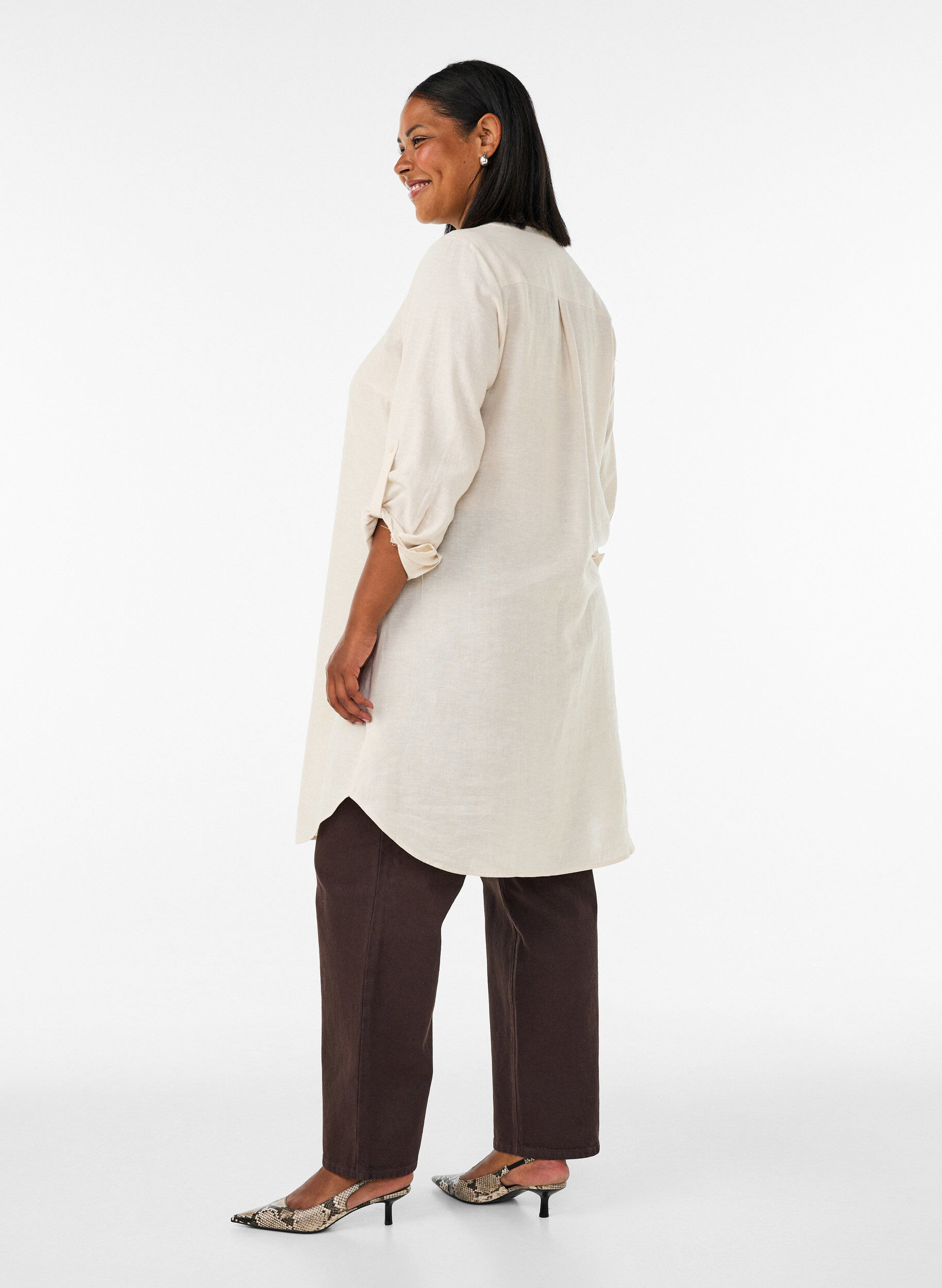 ZizziLange Bluse aus Leinen und Viskose, Beige, Model image number 2