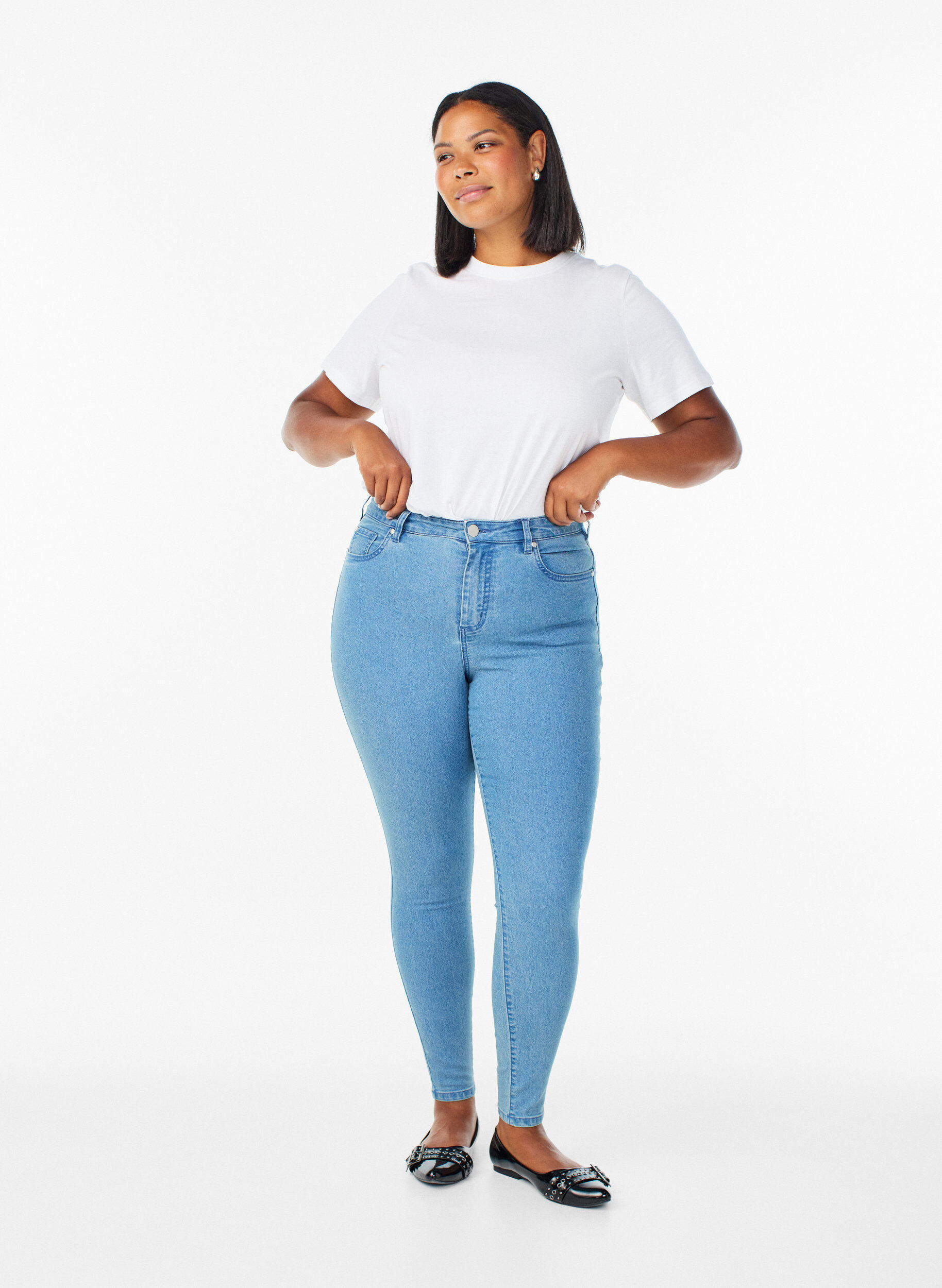 ZizziAmy Super Slim Fit Jeans mit hoher Taille, Blau, Model image number 0