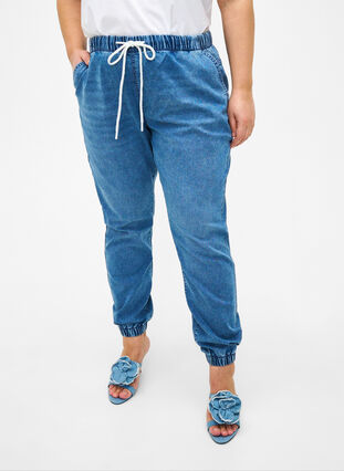 Jeans-Jogginghose mit Taschen, Light Blue Denim, Model image number 2