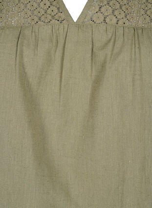 Bluse aus Baumwollmischung mit Leinen und Häkeldetails, Deep Lichen Green, Packshot image number 2