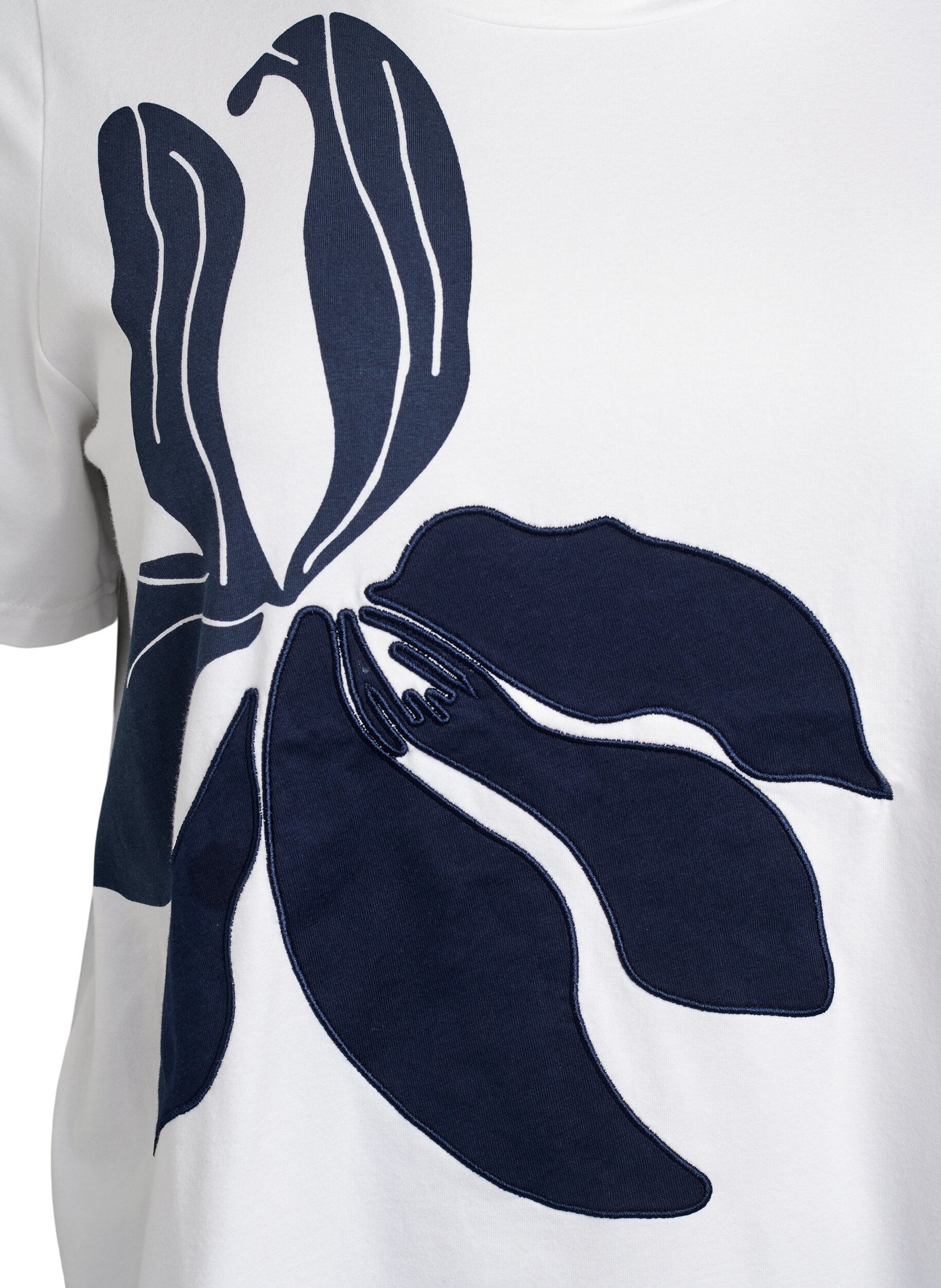 ZizziT-Shirt aus Bio-Baumwolle mit floralem Print, B. White w. EMB, Packshot image number 2