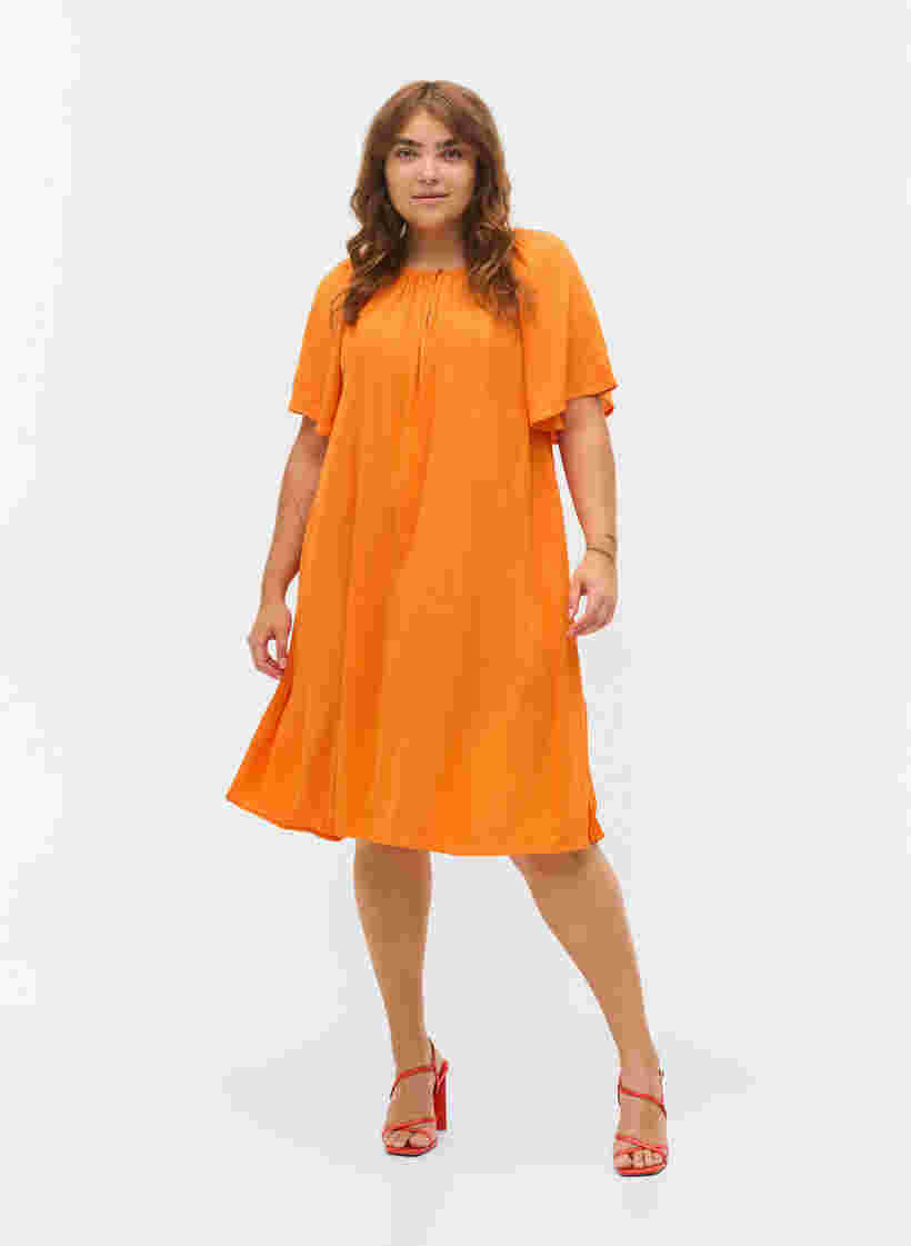 Kurzärmeliges Kleid aus Viskose, Orange Peel, Model image number 2