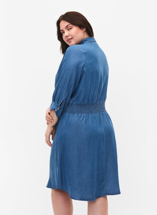 Weiches Jeanskleid mit 3/4 Ärmel und Smok, Blue denim, Model image number 1