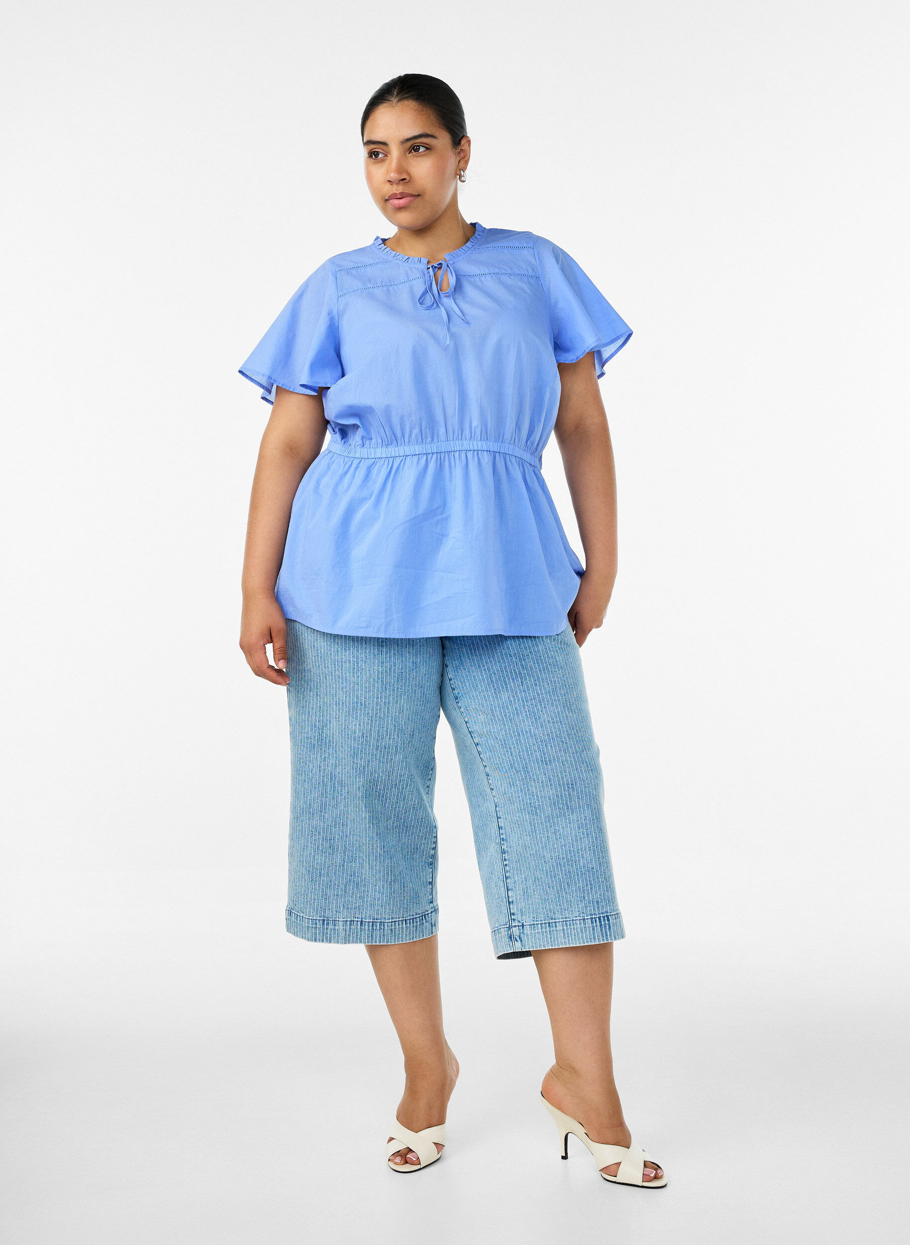ZizziBaumwollbluse mit Bindeband und elastischer Taille, Blau, Model image number 1