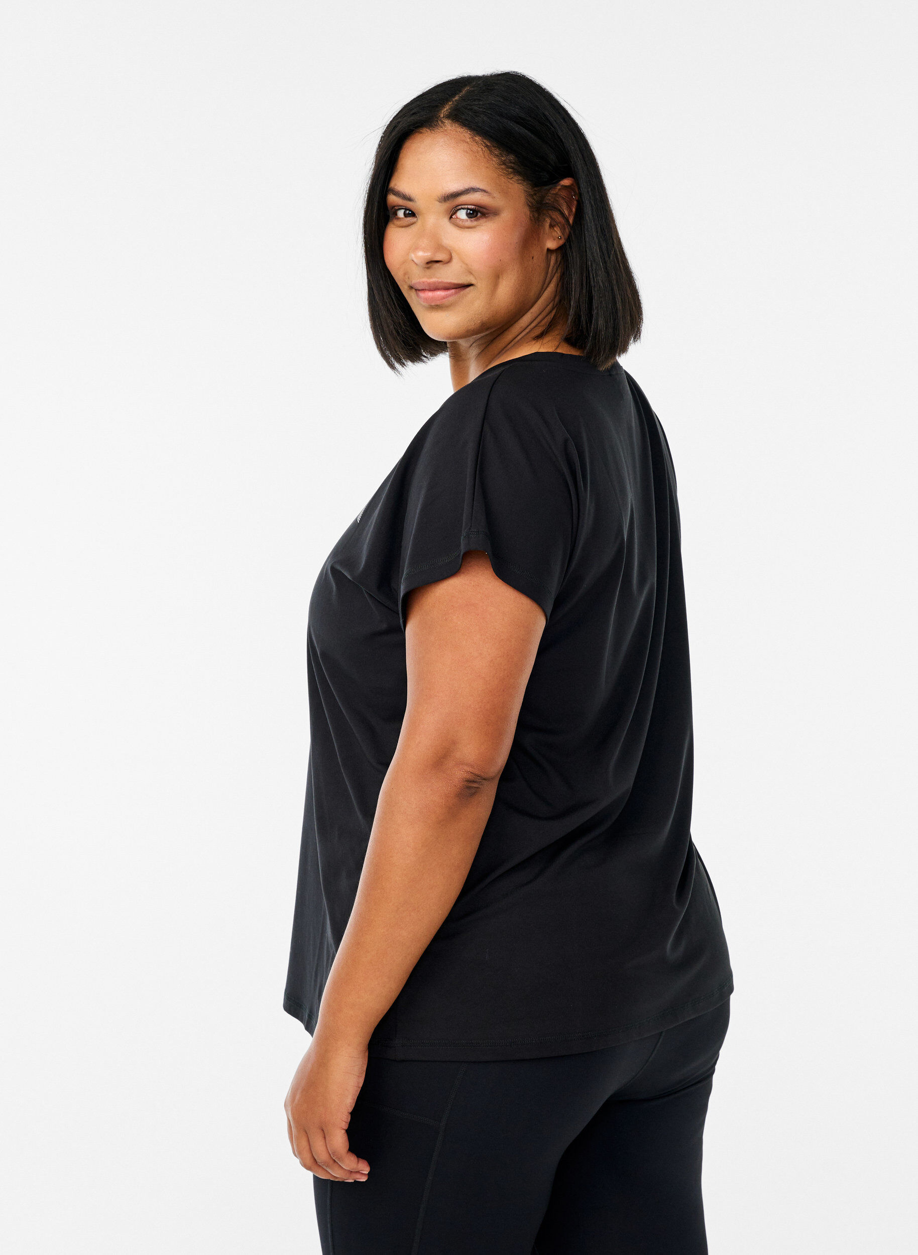 ZizziLockeres Trainings-T-Shirt mit V-Ausschnitt, Schwarz, Model image number 2