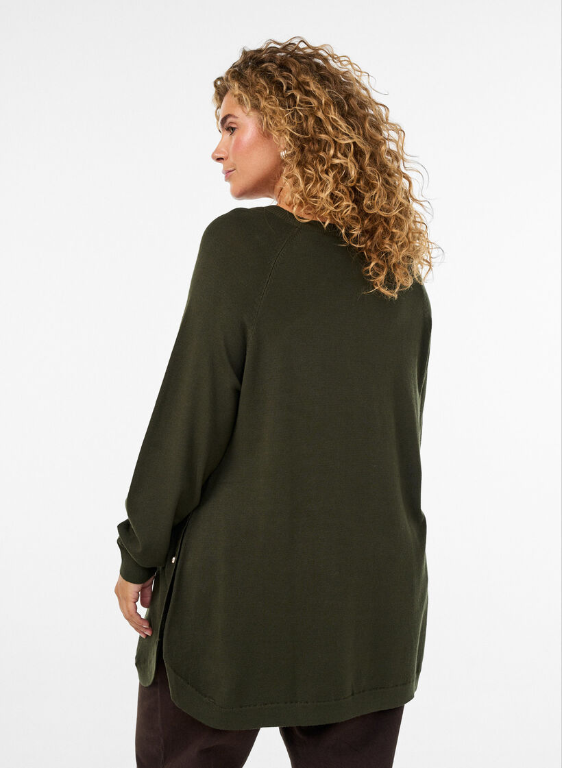 Strickbluse mit seitlichen Kn&ouml;pfen, Gr&uuml;n, Model image number 2