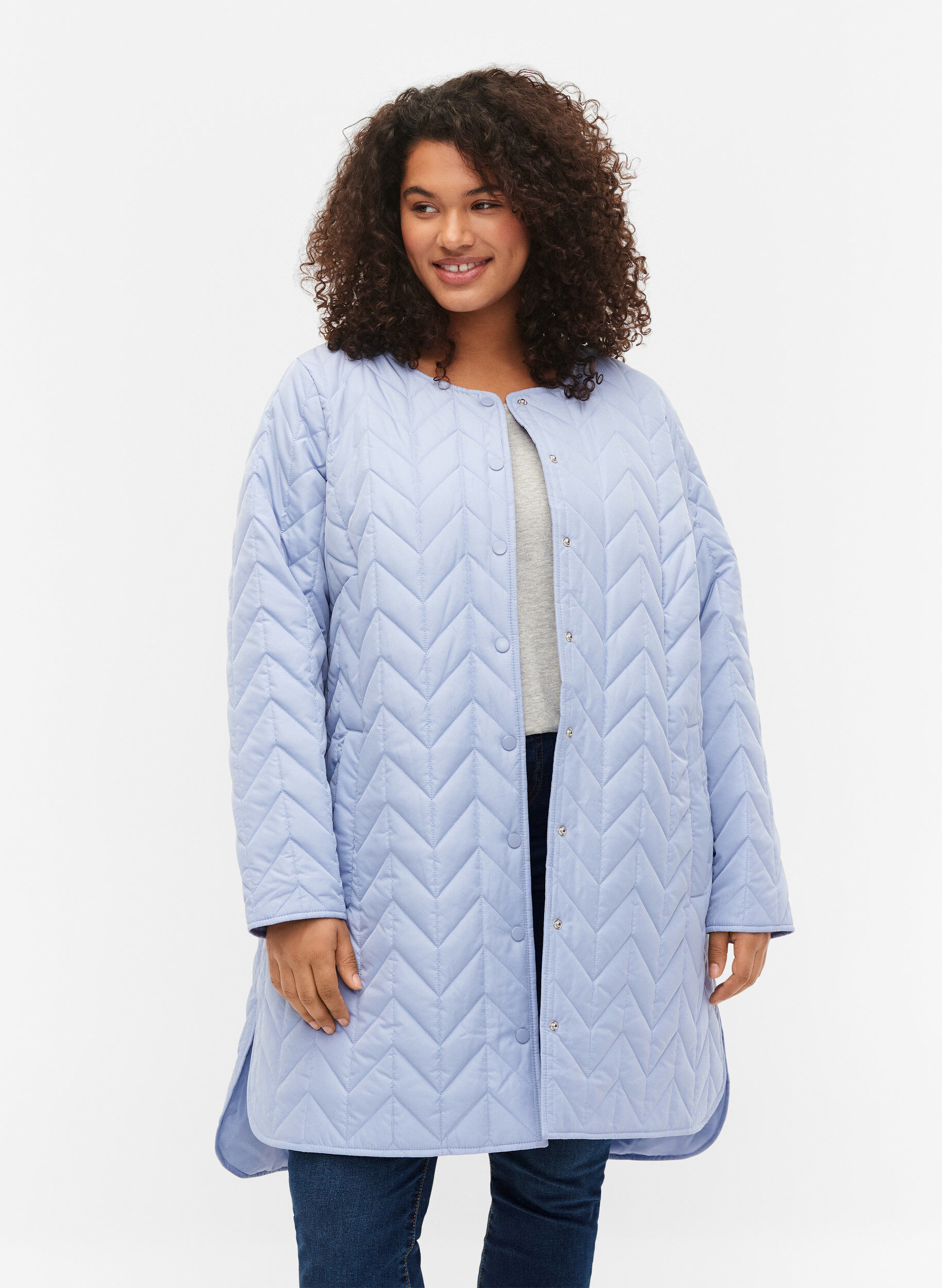 ZizziSteppjacke mit Kn&ouml;pfen, Eventide, Model image number 0