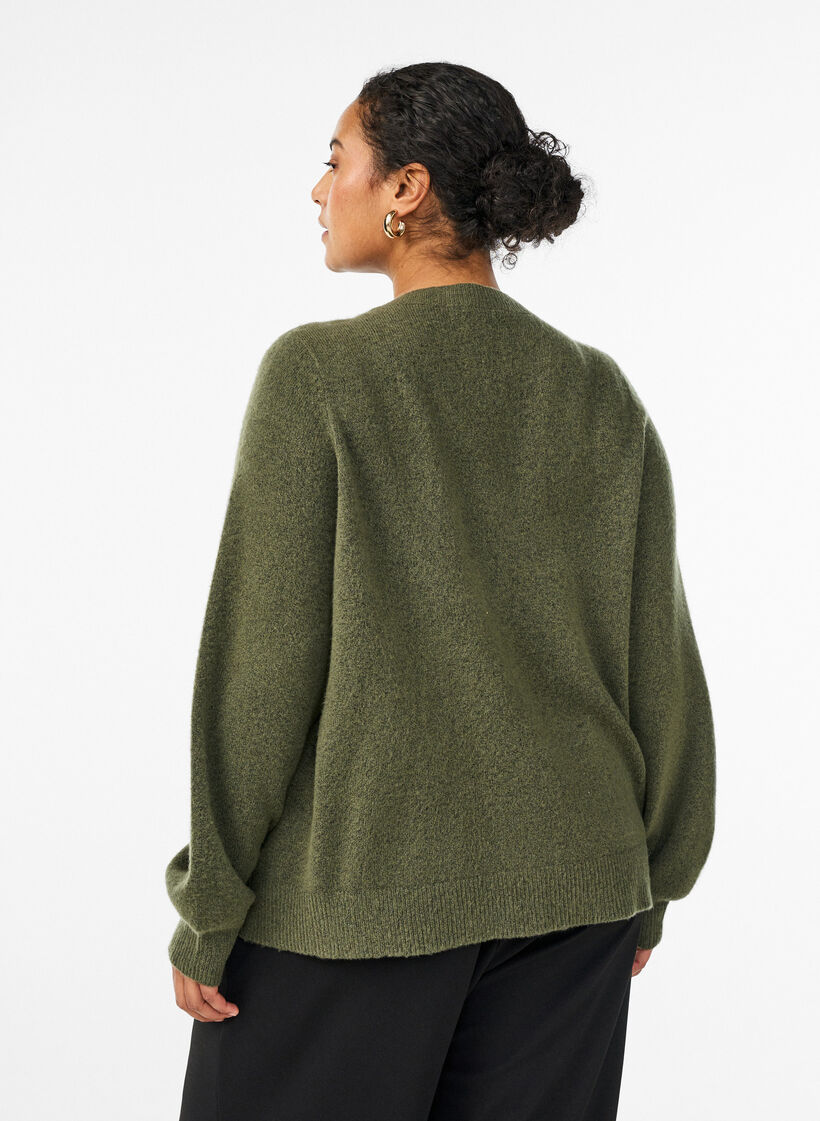 Strickjacke aus weichem Strick mit goldfarbenen Kn&ouml;pfen, Gr&uuml;n, Model image number 2