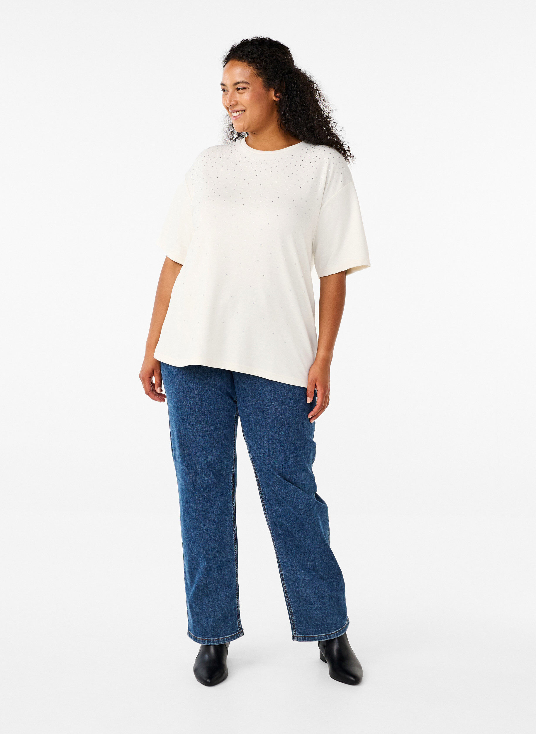 ZizziT-Shirt mit Strasssteinen und Rundhalsausschnitt, Wei&szlig;, Model image number 1