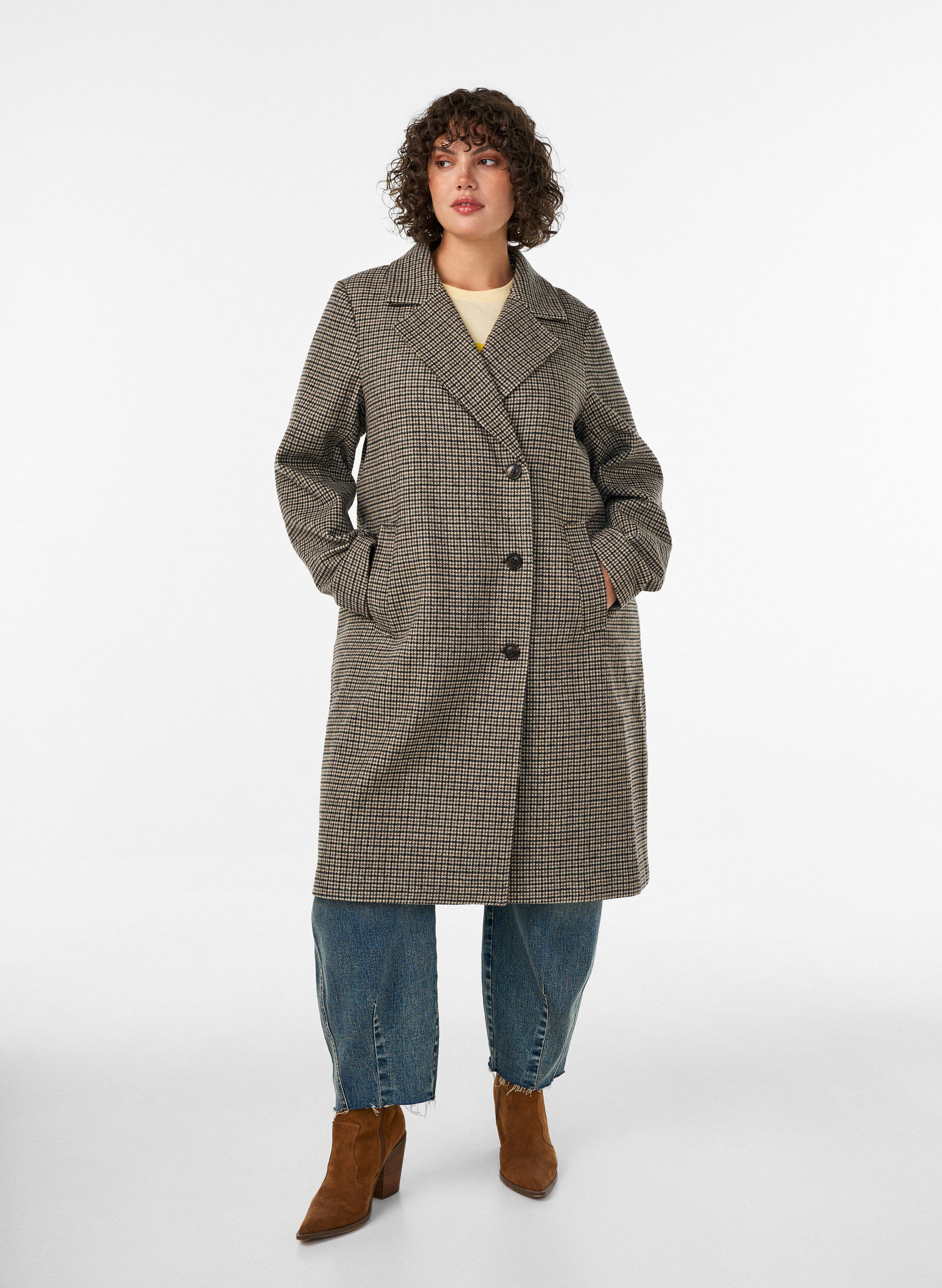 ZizziMittellanger karierter Mantel, Braun, Model image number 3