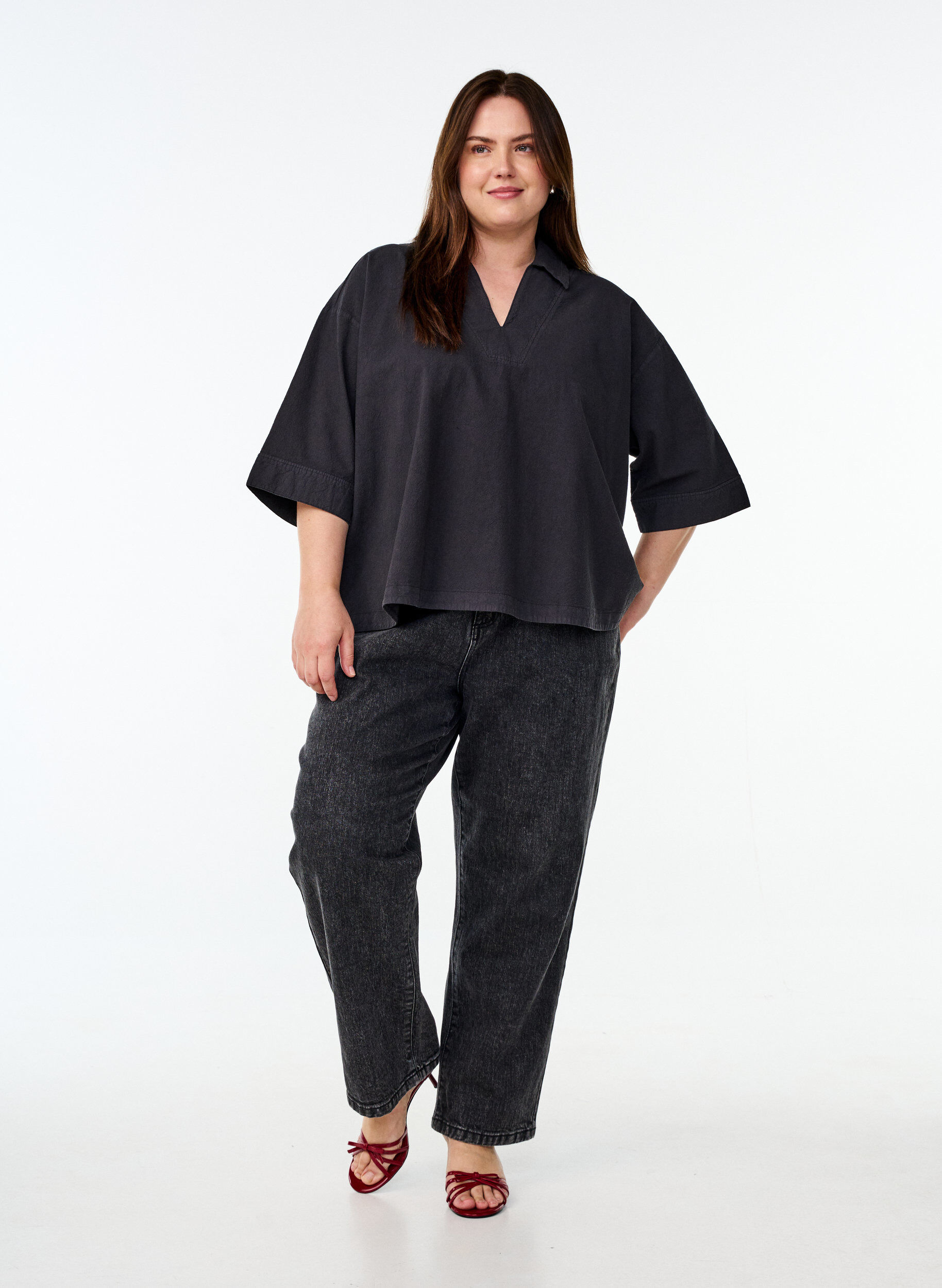 ZizziLockere Bluse mit Kragen und 1/2 &Auml;rmeln, Schwarz, Model image number 1