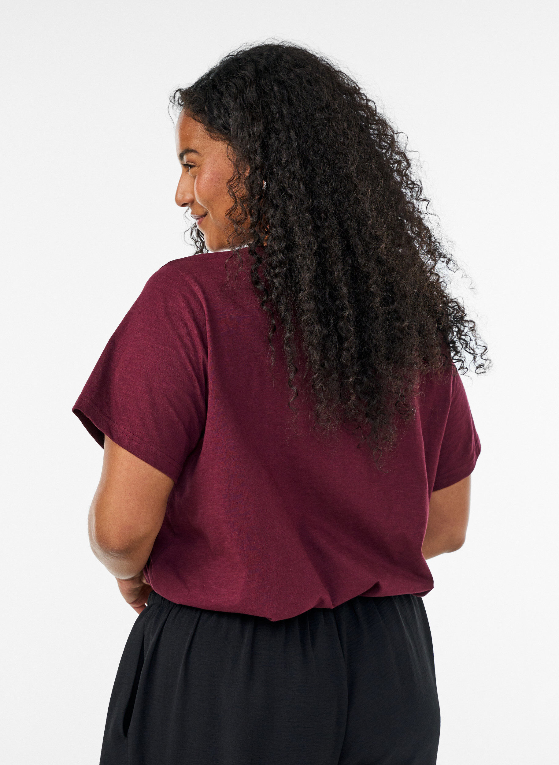 ZizziT-Shirt mit Knopfleiste, Dunkles Bordeaux, Model image number 2