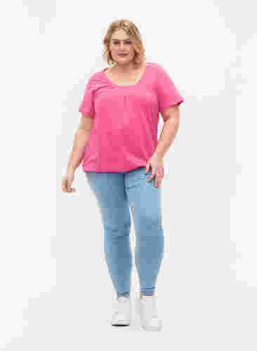 Kurzärmeliges T-Shirt aus Baumwolle, Shocking Pink, Model image number 2