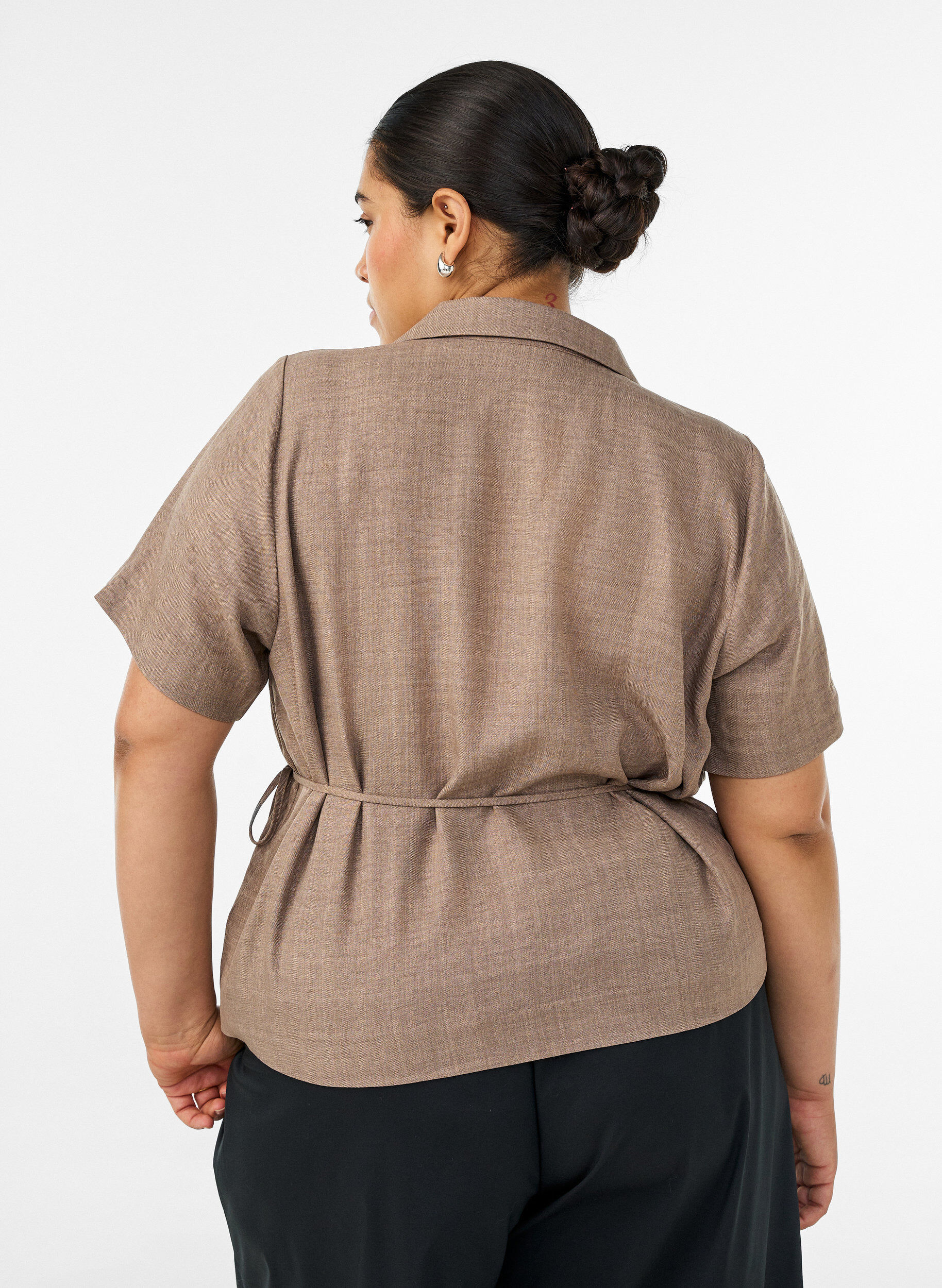 ZizziWickelbluse mit Bindeband, Braun, Model image number 2