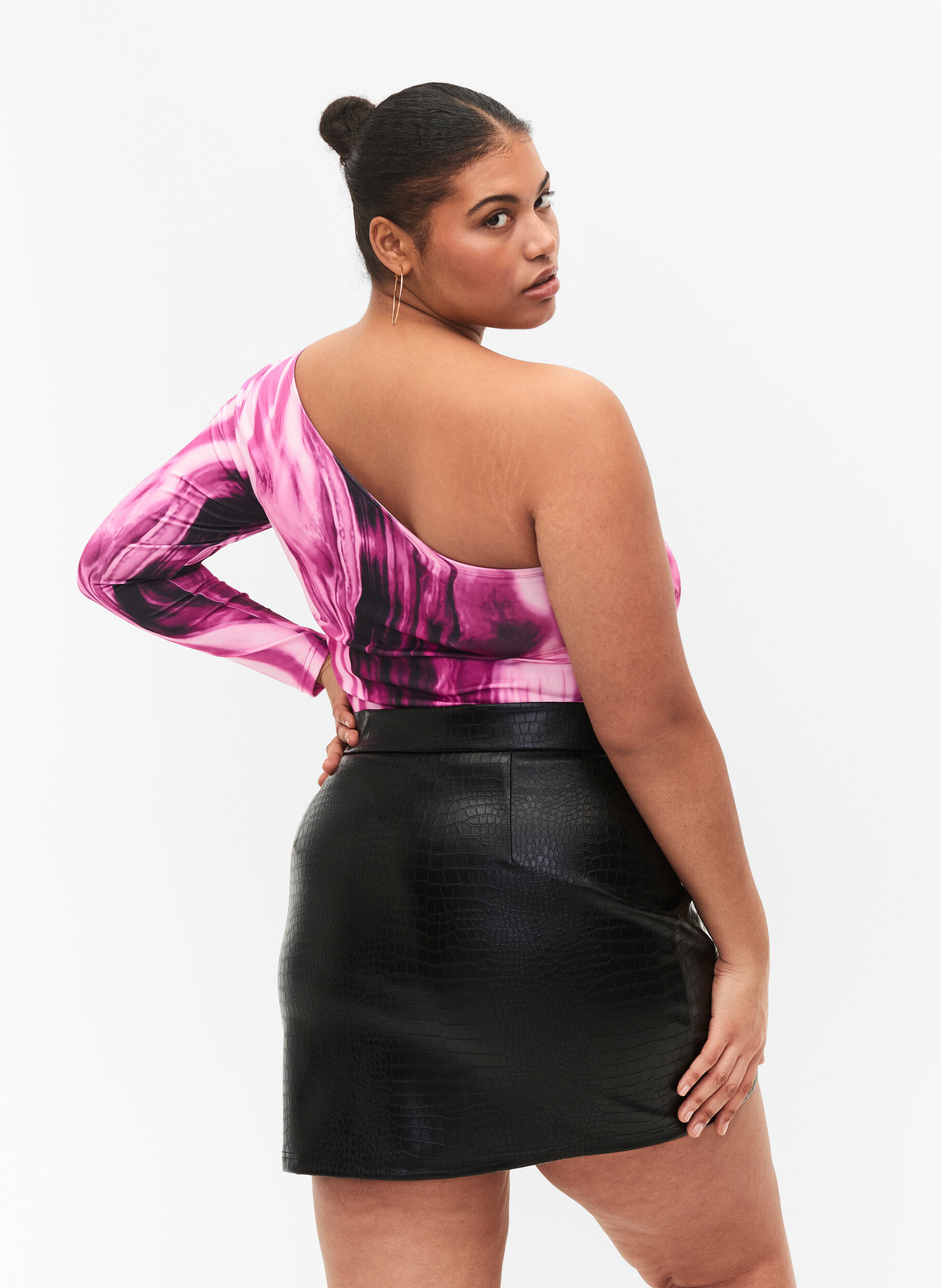 ZizziRock aus Kunstleder mit Tiermuster, Black, Model image number 1