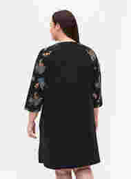 Nachthemd aus Baumwolle mit Printdetails, Black Flower AOP, Model