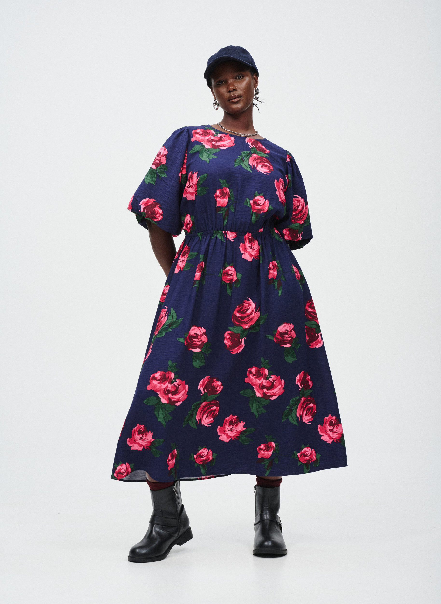 ZizziMidikleid mit Rosenprint und kurzen Ballon&auml;rmeln, Blau, Image image number 0