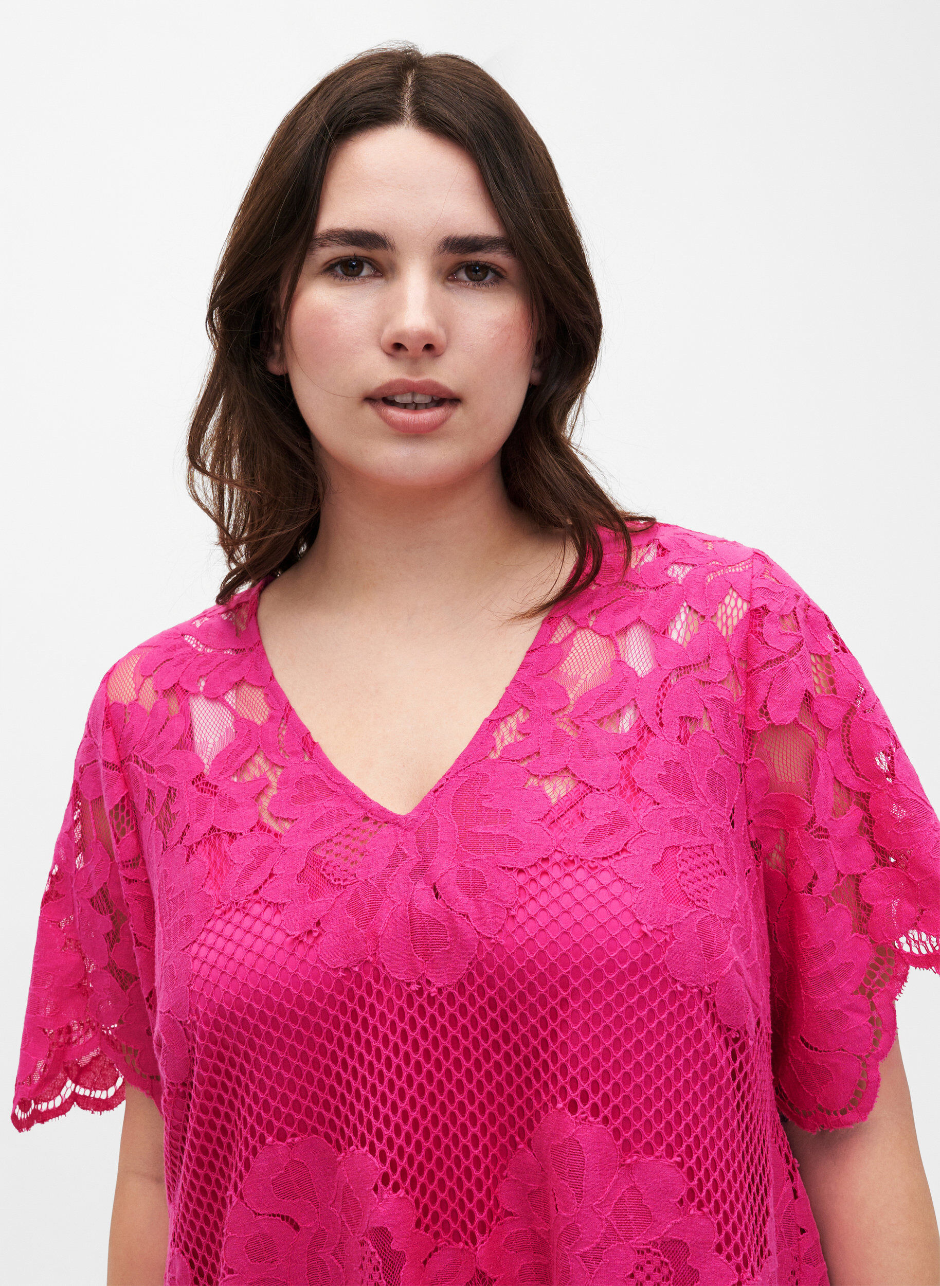 ZizziSpitzenkleid mit kurzen &Auml;rmeln, Cabaret, Model image number 2