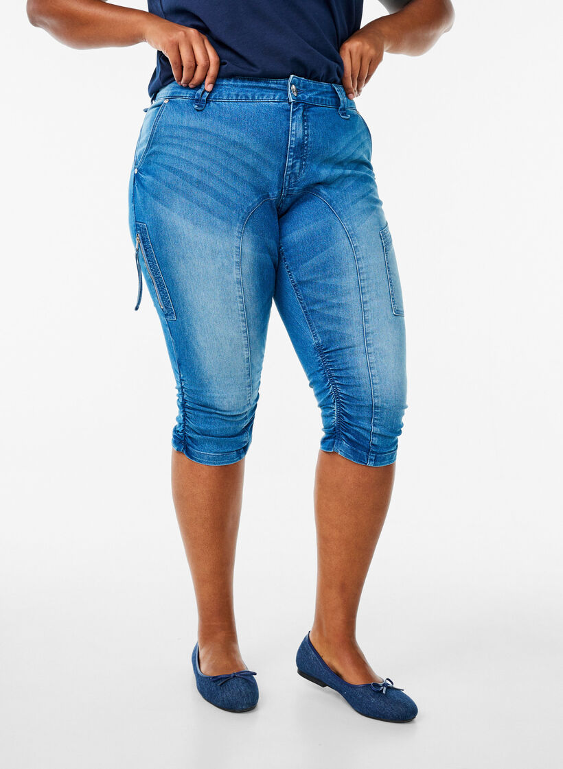 Slim Fit Capri-Jeans mit Taschen, Blau, Model image number 2