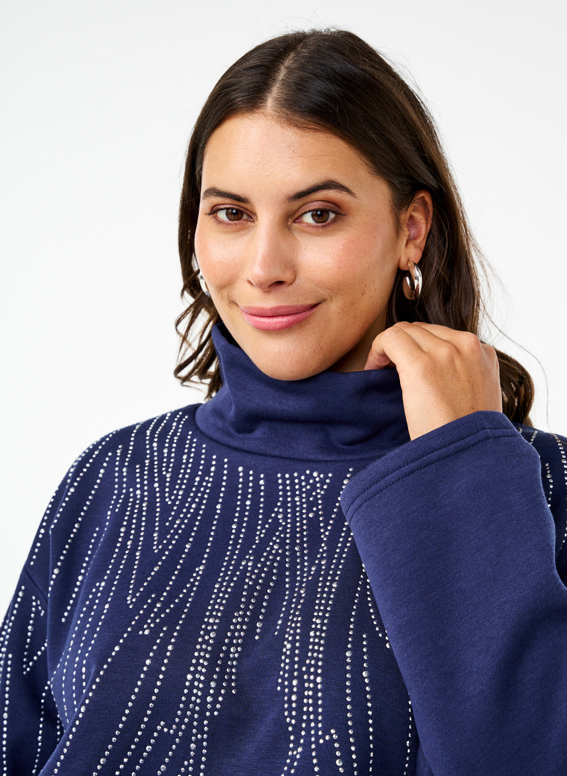 ZizziSweatshirt mit Stehkragen und Strasssteinen, Naval Academy, Model image number 2