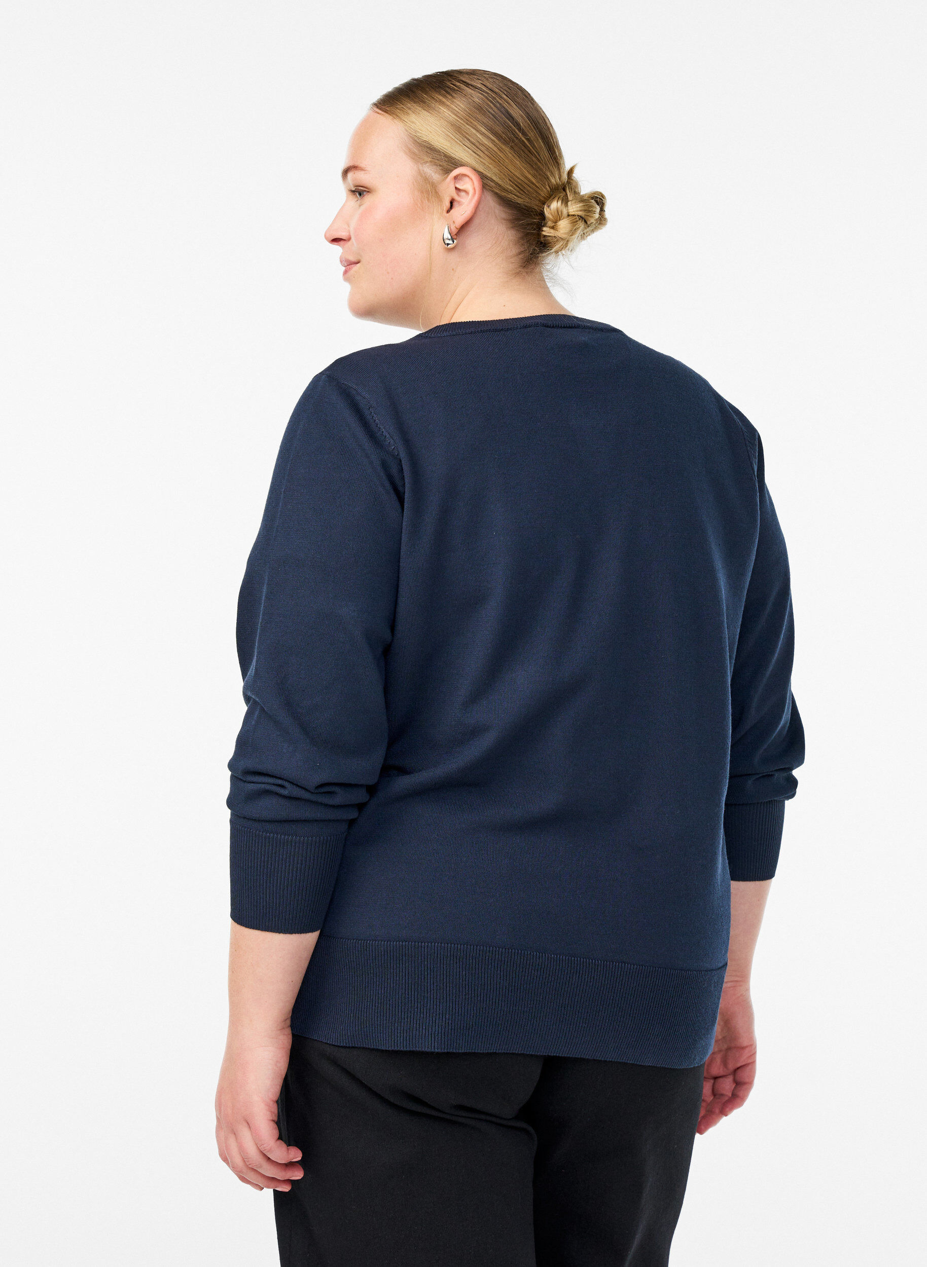 ZizziFeinstrick-Strickjacke mit Rundhalsausschnitt, Blau, Model image number 2