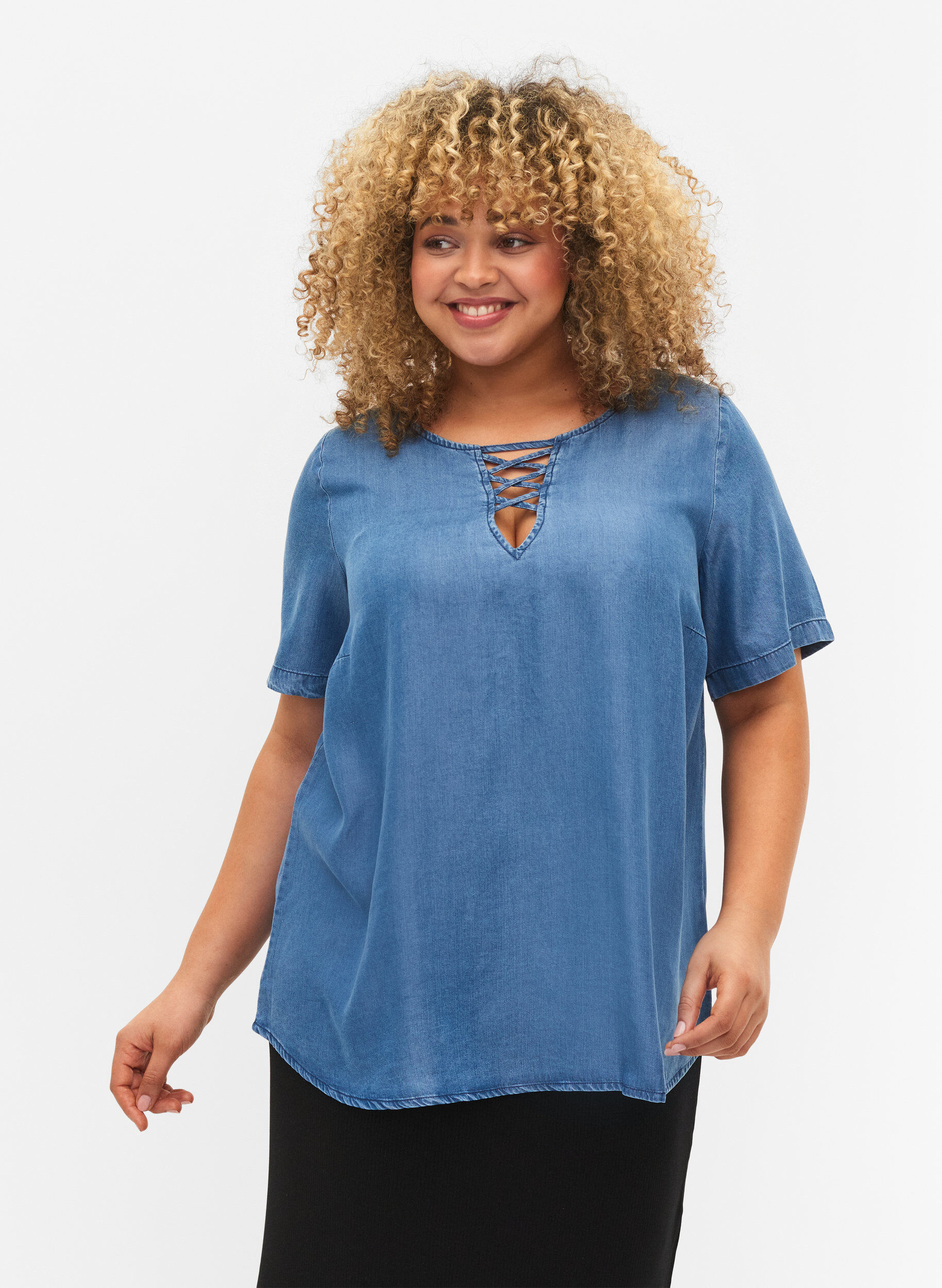 ZizziKurz&auml;rmelige Bluse aus Lyocell (TENCEL&trade;) , Blue denim, Model image number 0