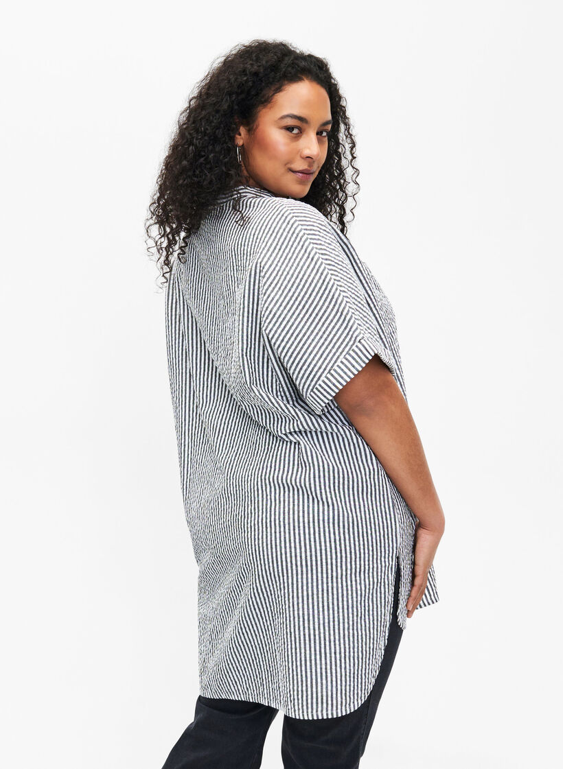 Gestreiftes Hemd mit Brusttaschen, White/Black Stripe, Model image number 1