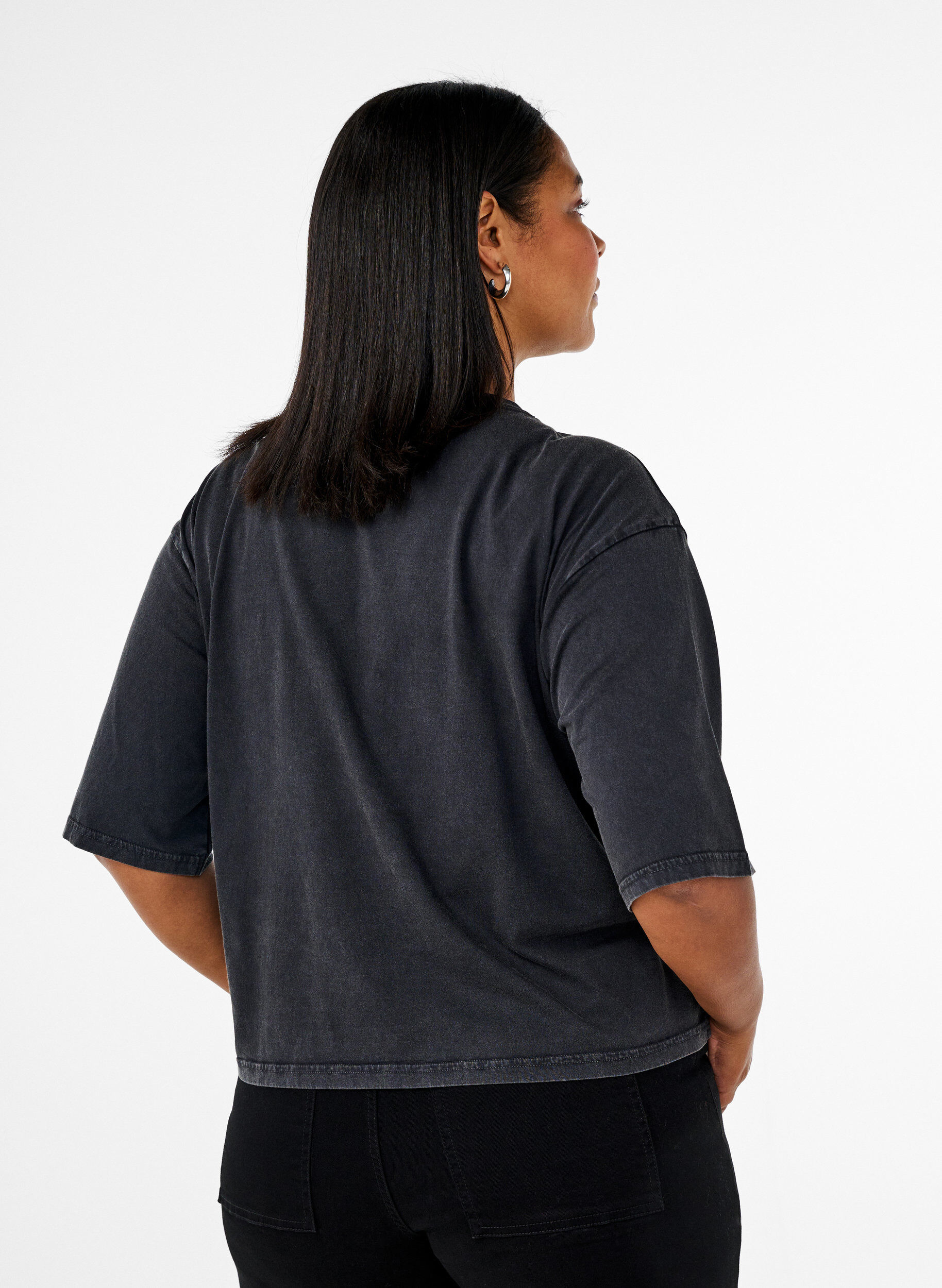 ZizziBoxy T-Shirt aus Bio-Baumwolle., Grau, Model image number 2