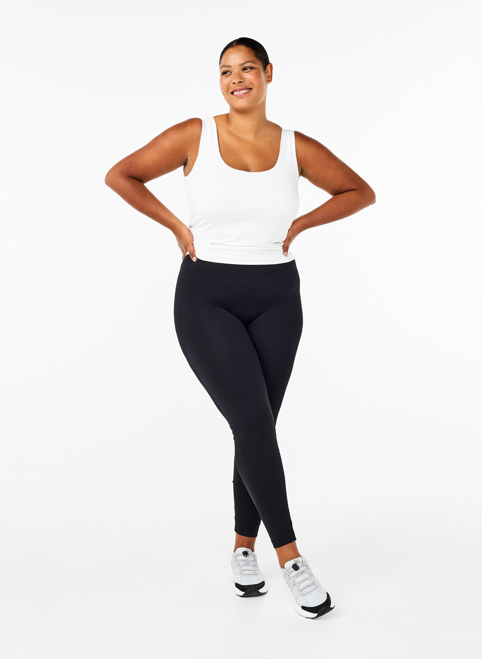 ZizziNahtlose Basic-Leggings, Schwarz, Model image number 1