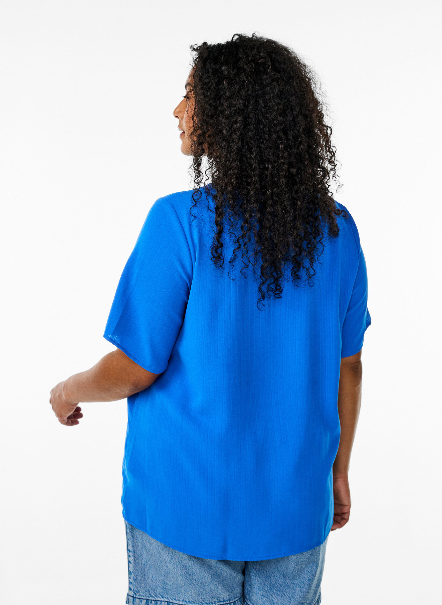 ZizziKurz&auml;rmelige Bluse mit Rundhalsausschnitt, Blau, Model image number 2