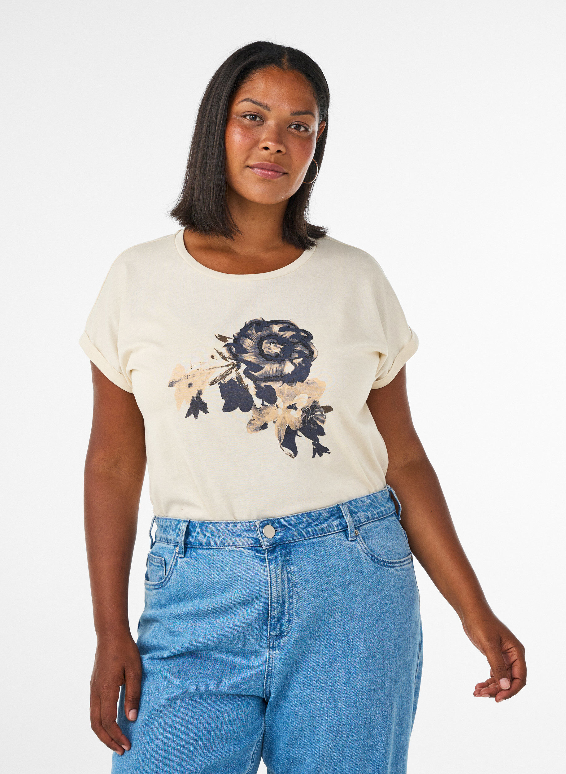 ZizziT-Shirt mit dekorativem Frontprint, Vanille, Model image number 0
