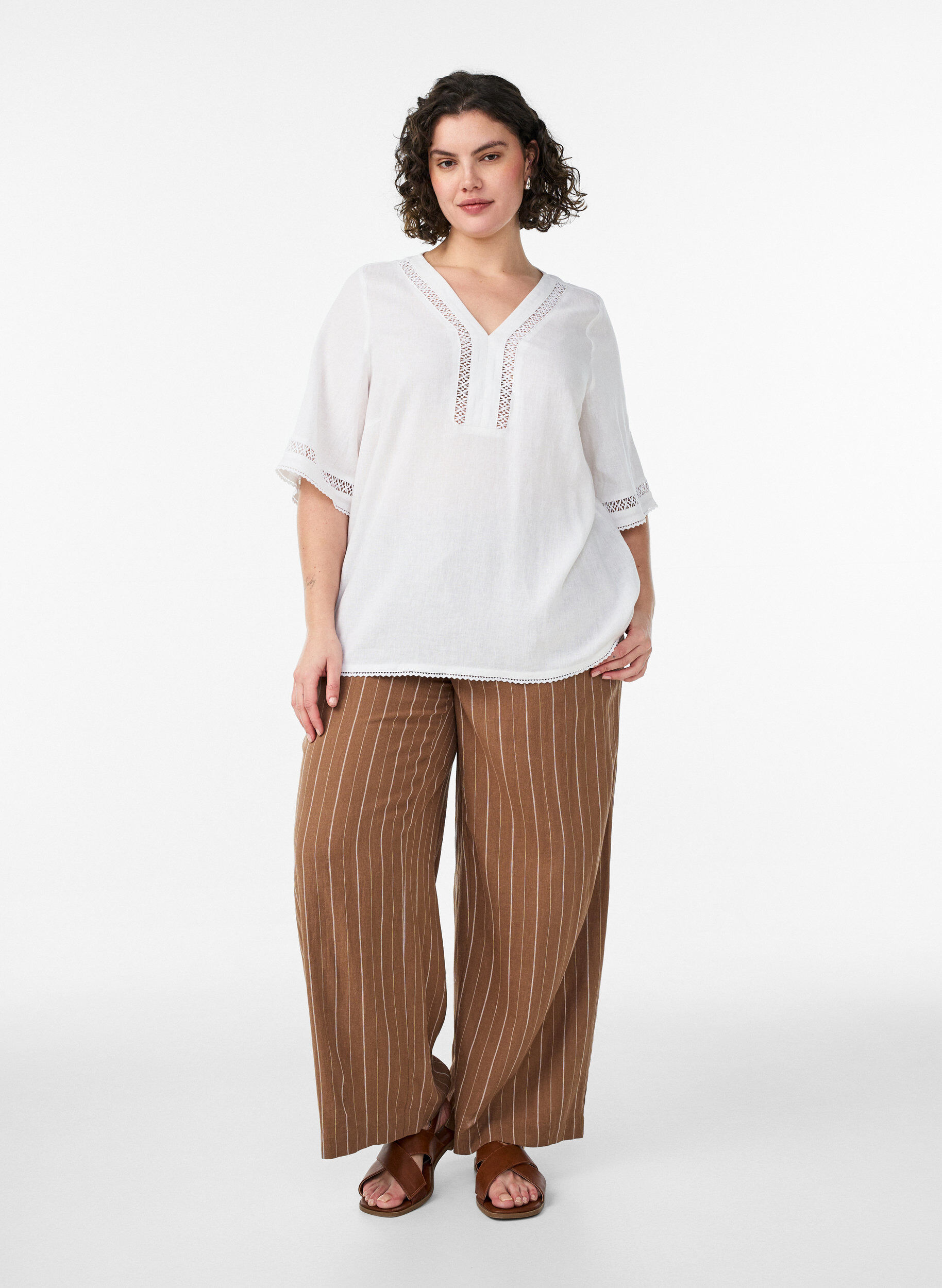 ZizziHose aus Leinen und Viskose mit weitem Bein, Braun, Model image number 0