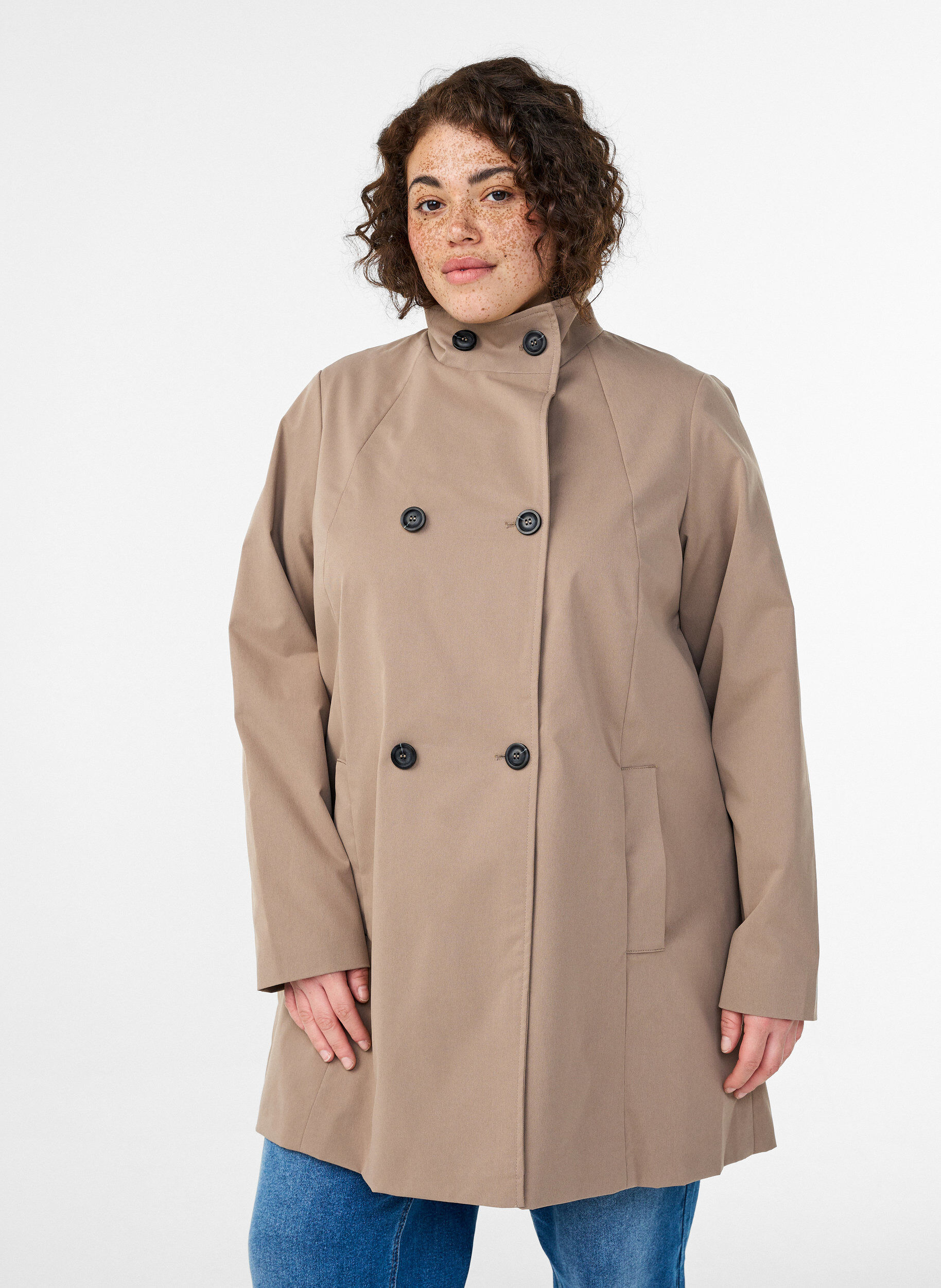 Fr&uuml;hlingsjacke aus wasserabweisendem Material mit A-Linie, Grau, Model