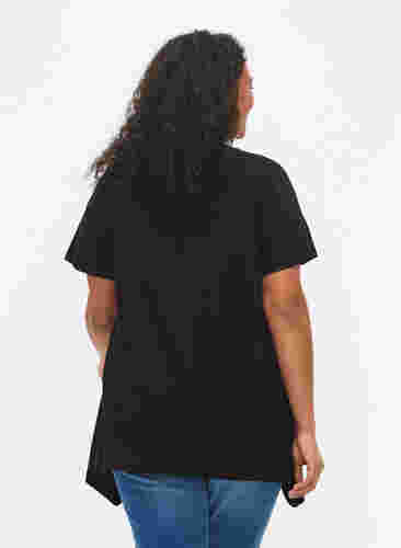 T-Shirt aus Baumwolle mit Textdruck, Black HAPPY, Model image number 1