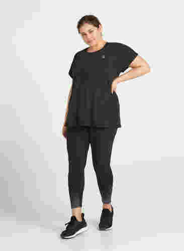 Einfarbiges Trainings-T-Shirt, Black, Model image number 3