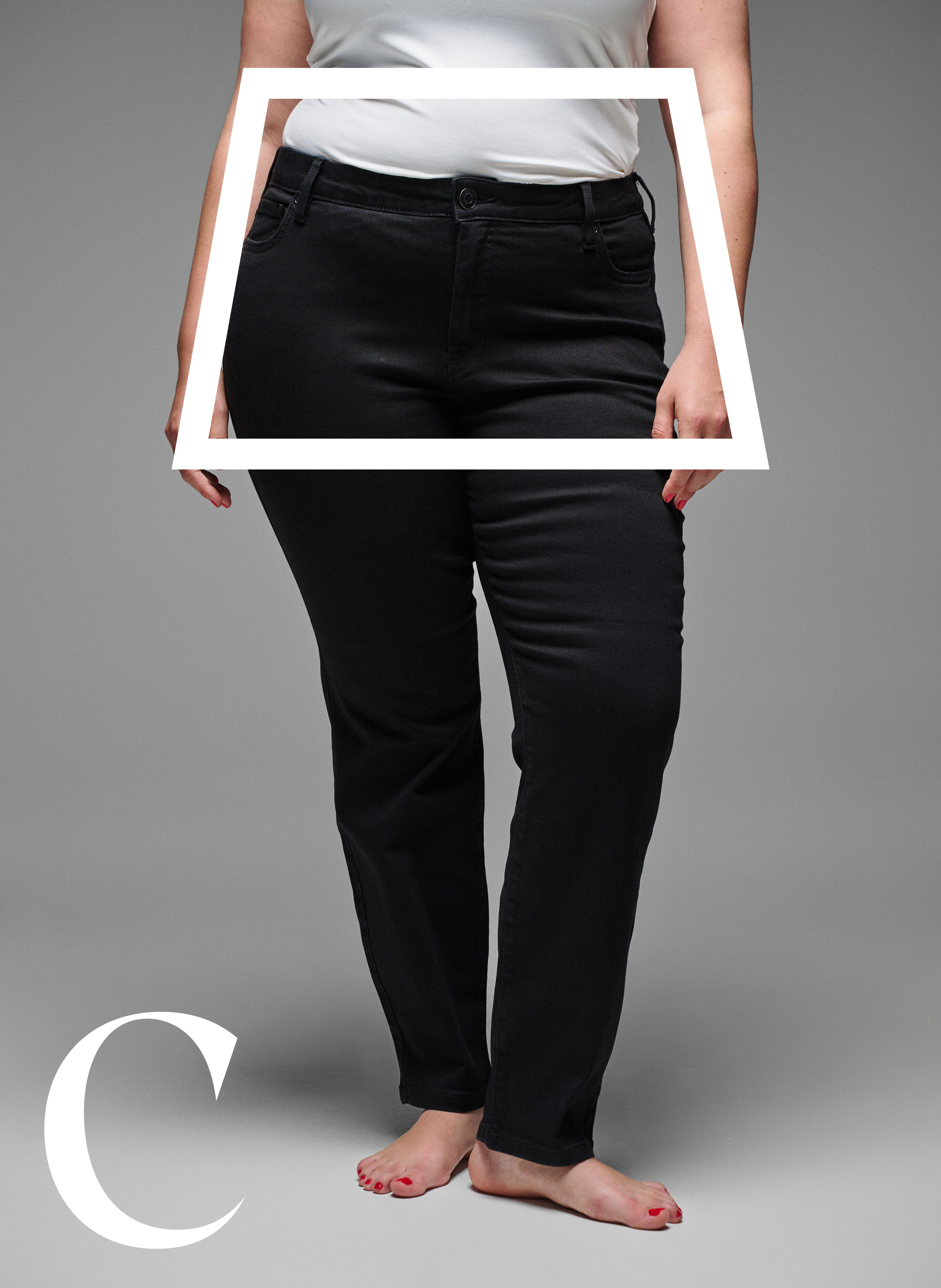 ZizziSlim fit Jeans mit normaler Taille, Black, Model image number 2