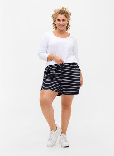 Shorts aus Baumwolle mit Taschen, Blue Stripe, Model image number 0